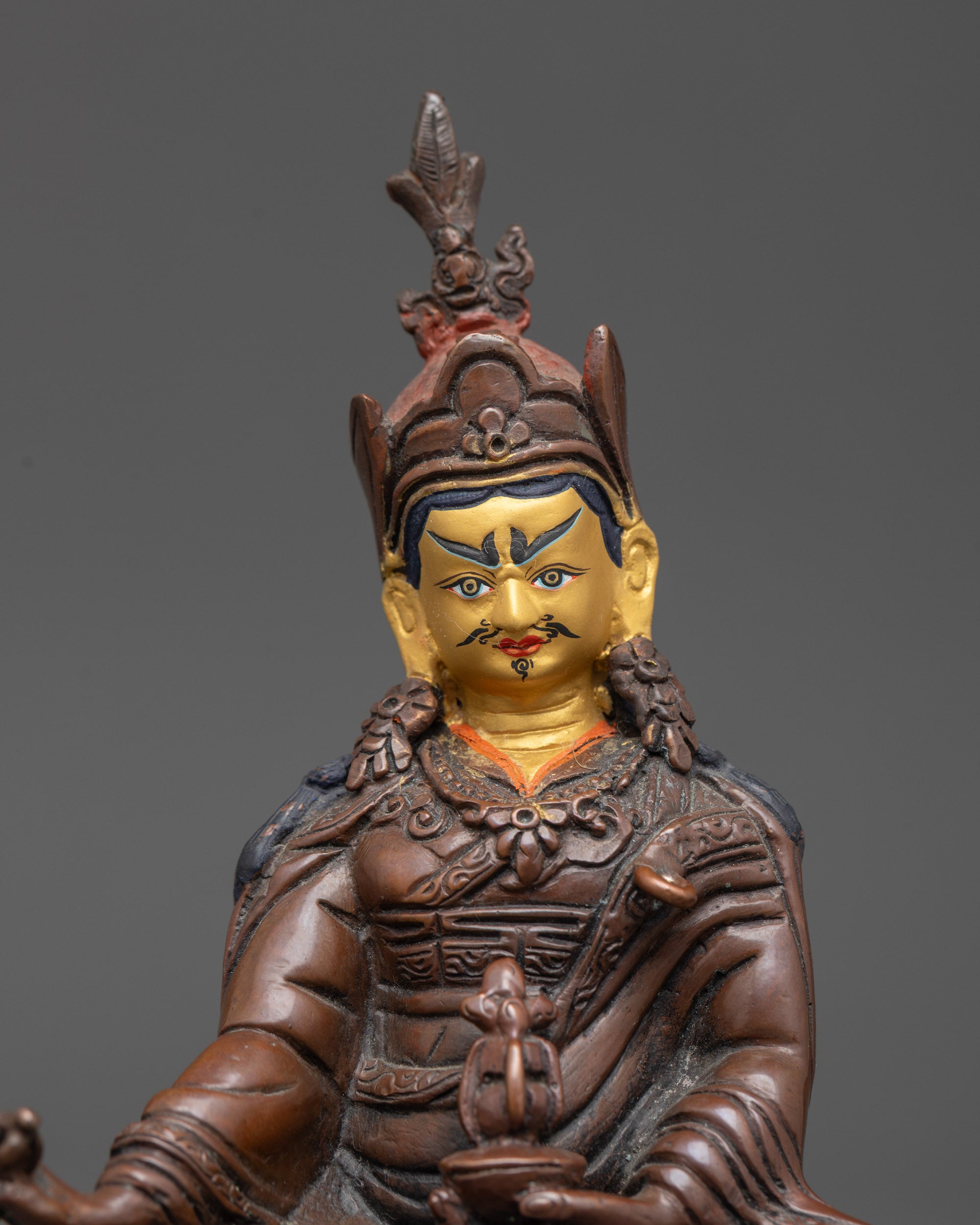 Guru Rinpoche Statue