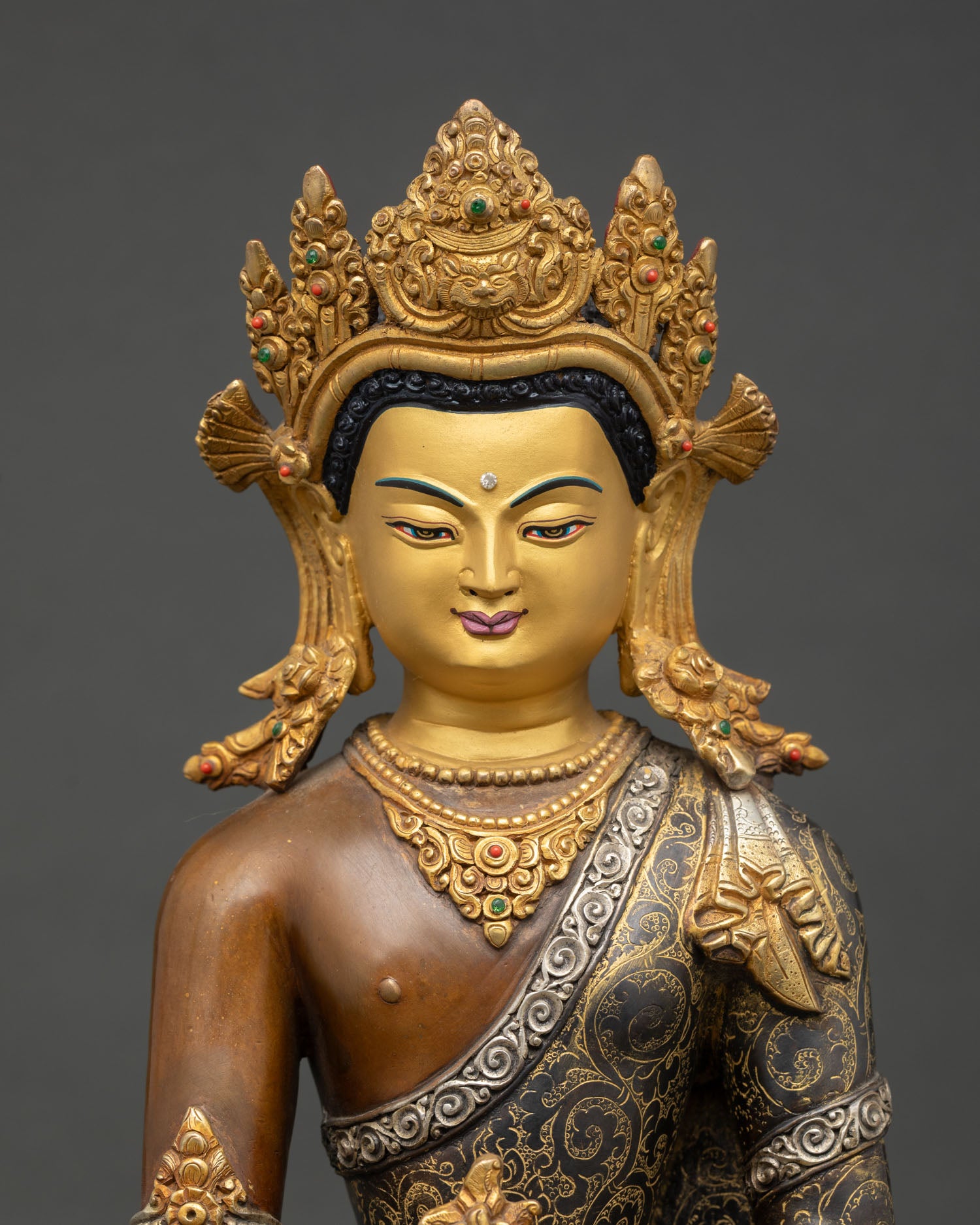 Medicine Buddha Statue