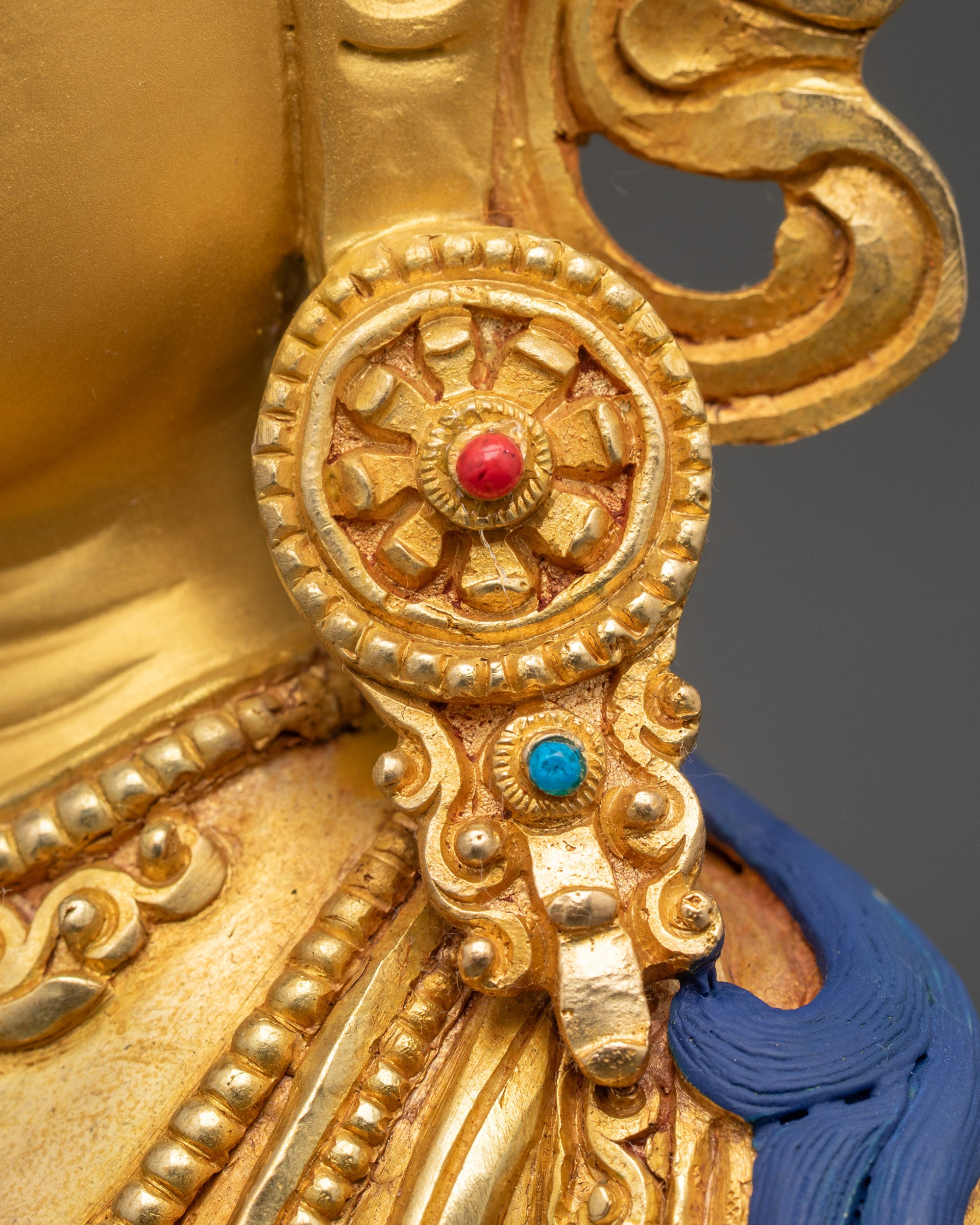 Traditional Amitayus Buddha Statue for Compassionate Blessing