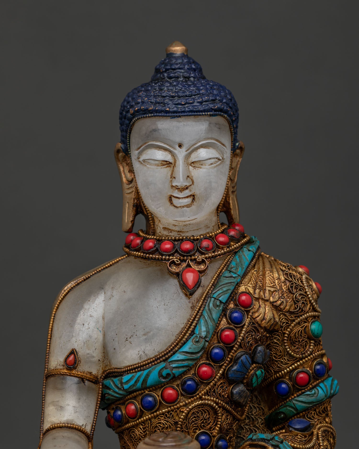 Buddha Shakyamuni Statue