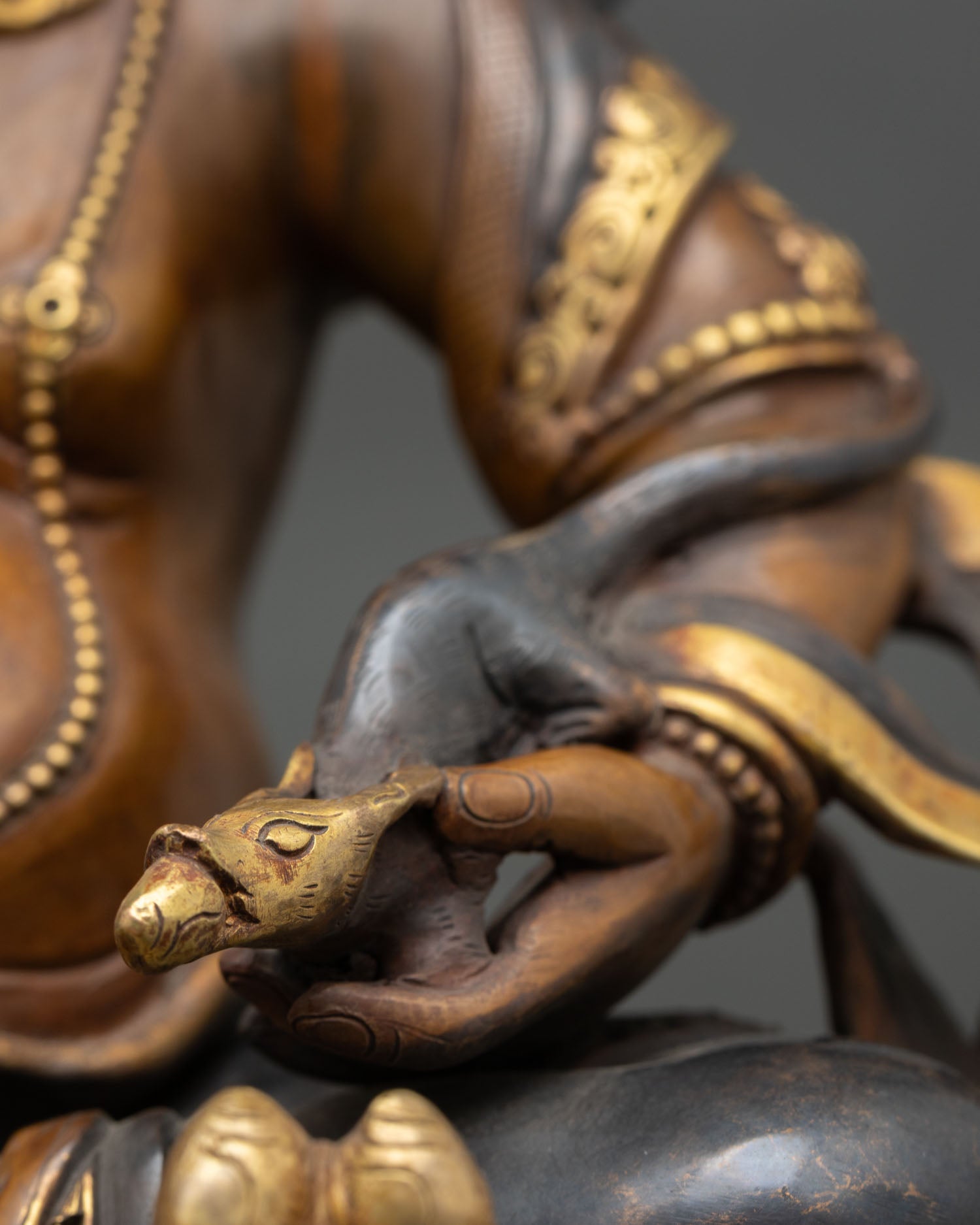 Dzambhala Statue – Authentic Nepalese Wealth Deity Sculpture
