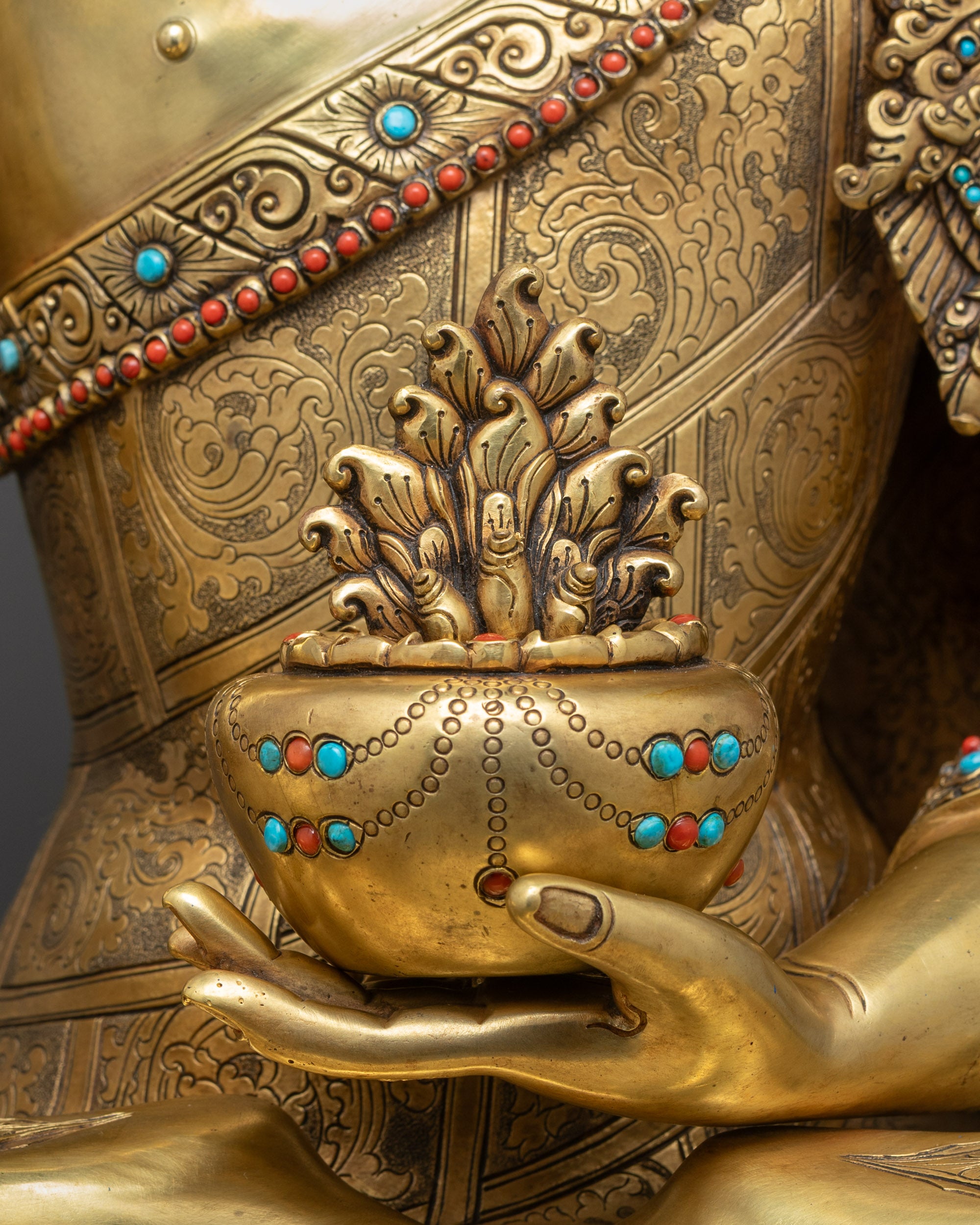 Premium Medicine Buddha Healing Sculpture | Traditional Himalayan Art