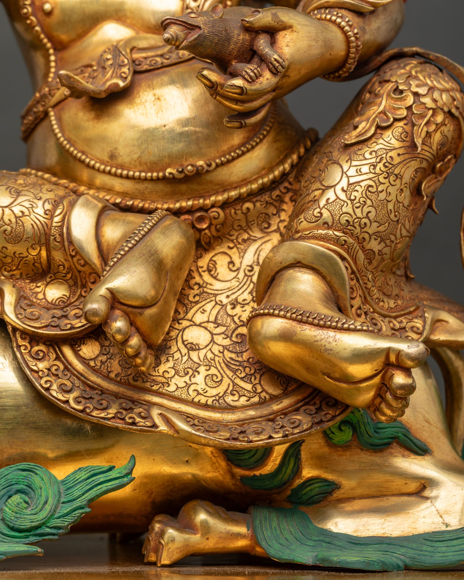 Nmotoshe Statue