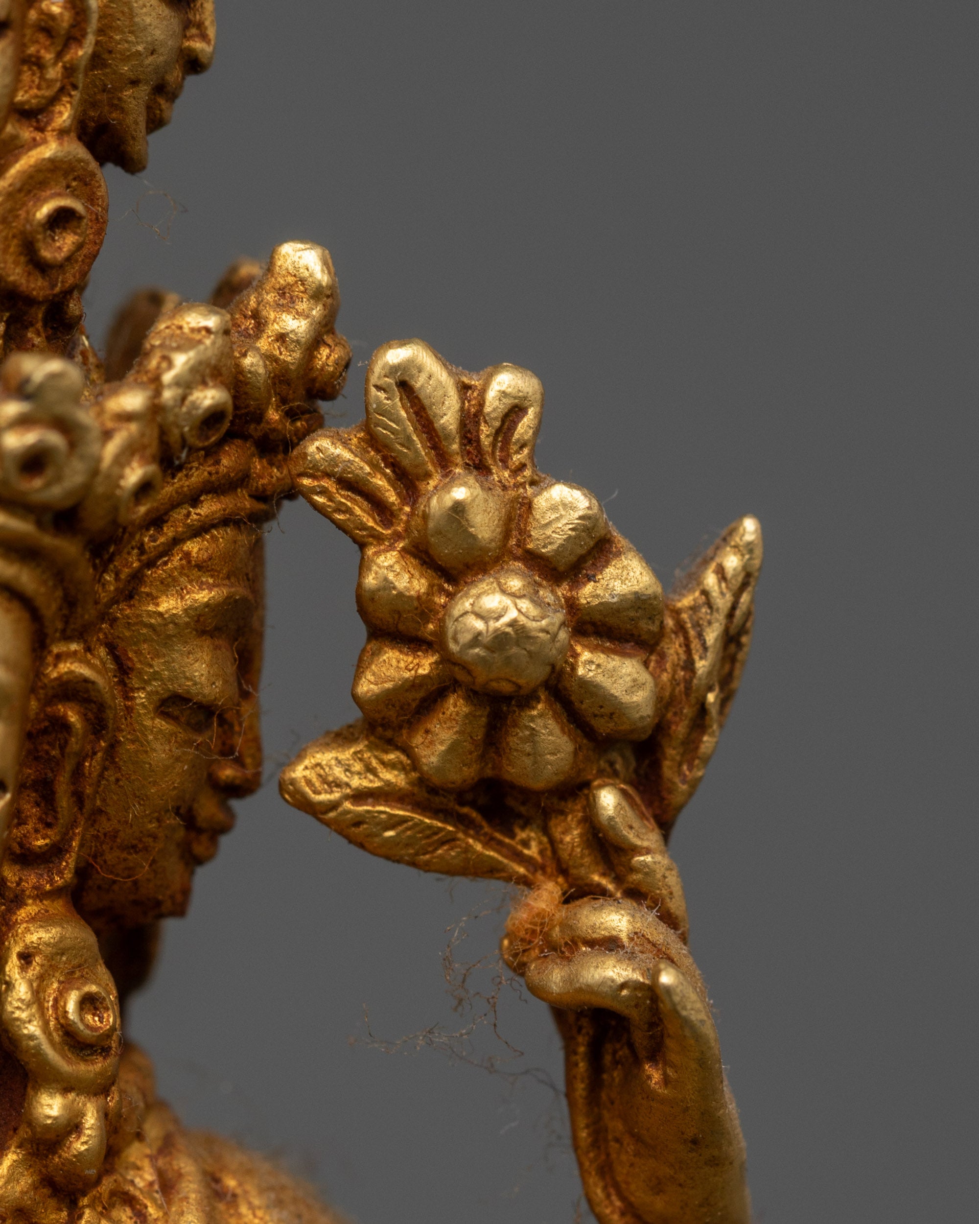 Exquisitely Machine-Crafted 1000-Arm Chenrezig Statue | Home Altar Art