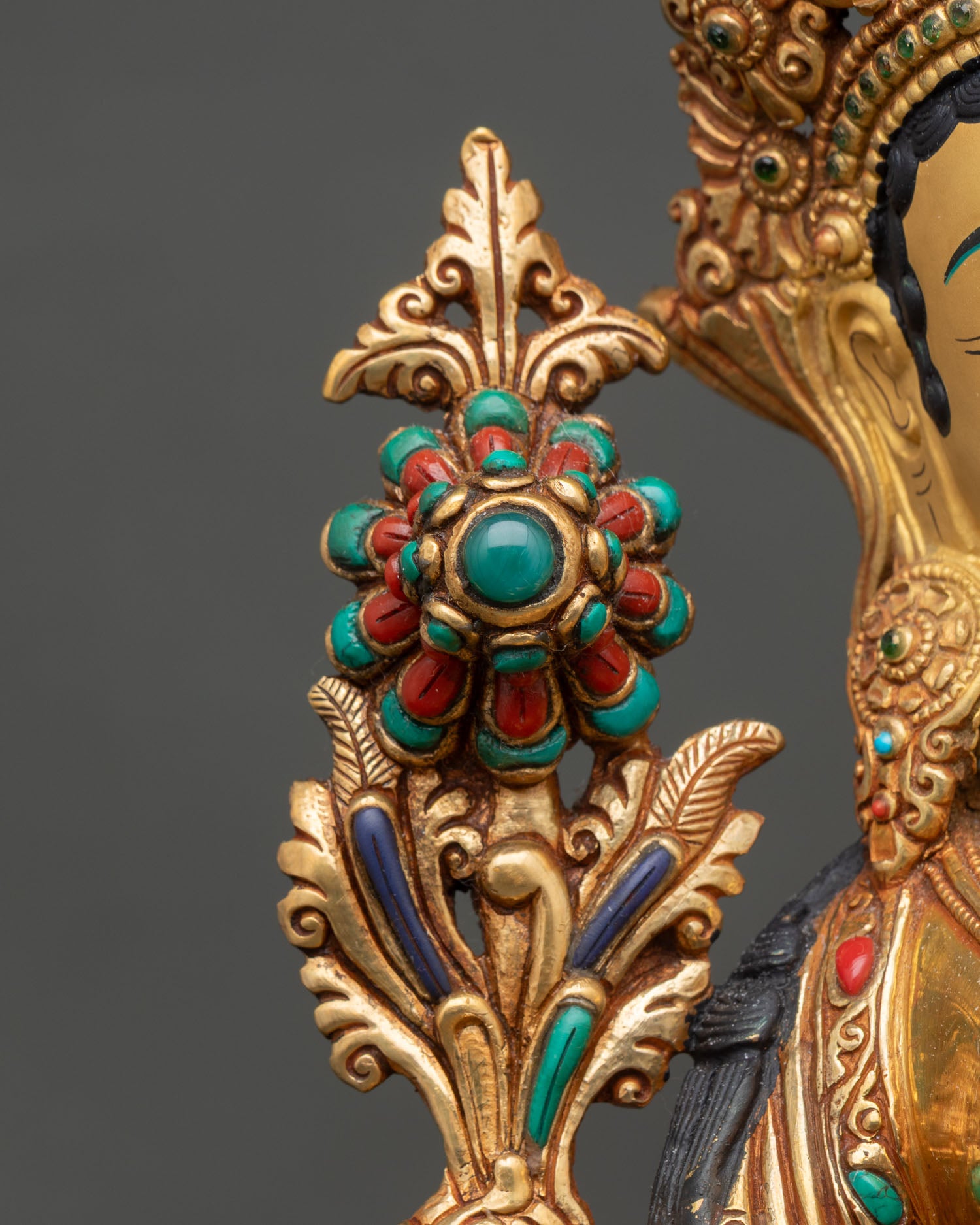 Green Tara Statue - Traditional Buddhist Craftsmanship