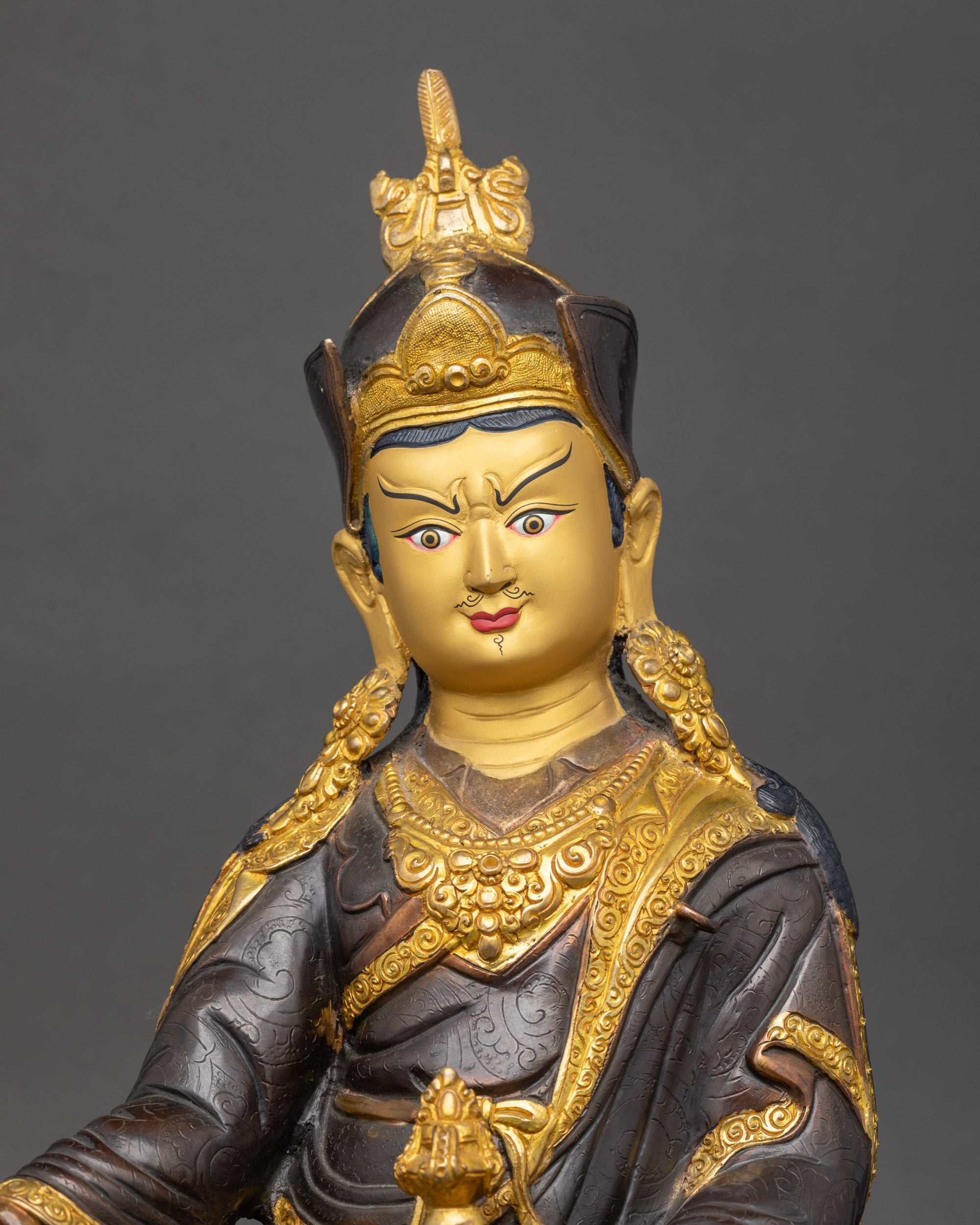 Guru Rinpoche Statue