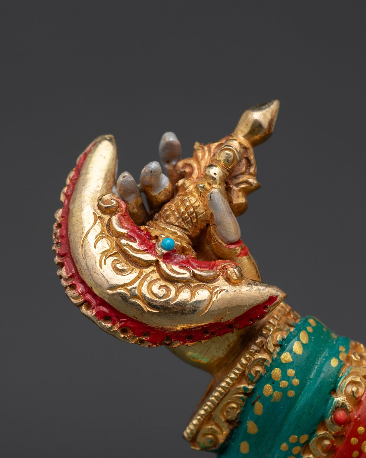 Mahakala Bernagchen Statue – Sacred Wrathful Deity of Protection