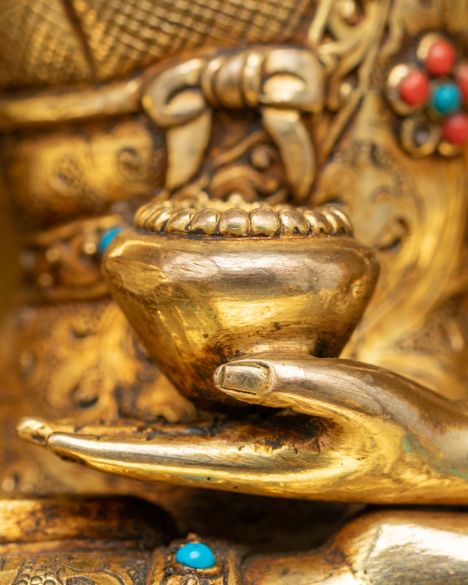 Shakyamuni Buddha Statue With Throne | Zen Meditation Decor