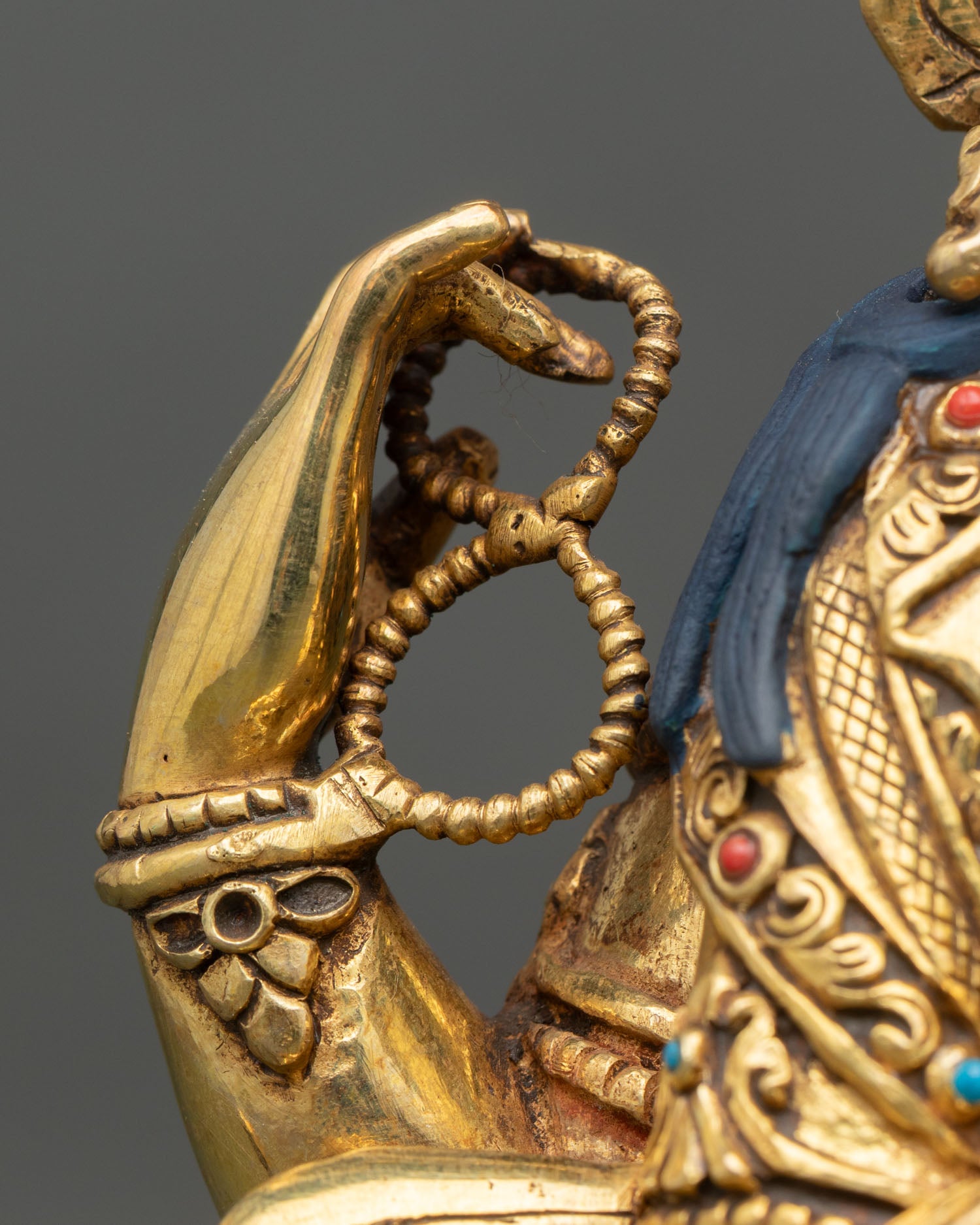 Chenrezig Statue | Four-Armed Bodhisattva of Compassion