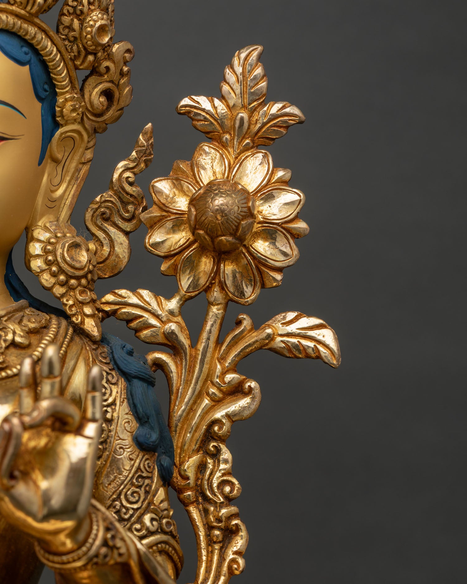Green Tara Statue 20 Inch – Buddhist Goddess of Swift Compassion