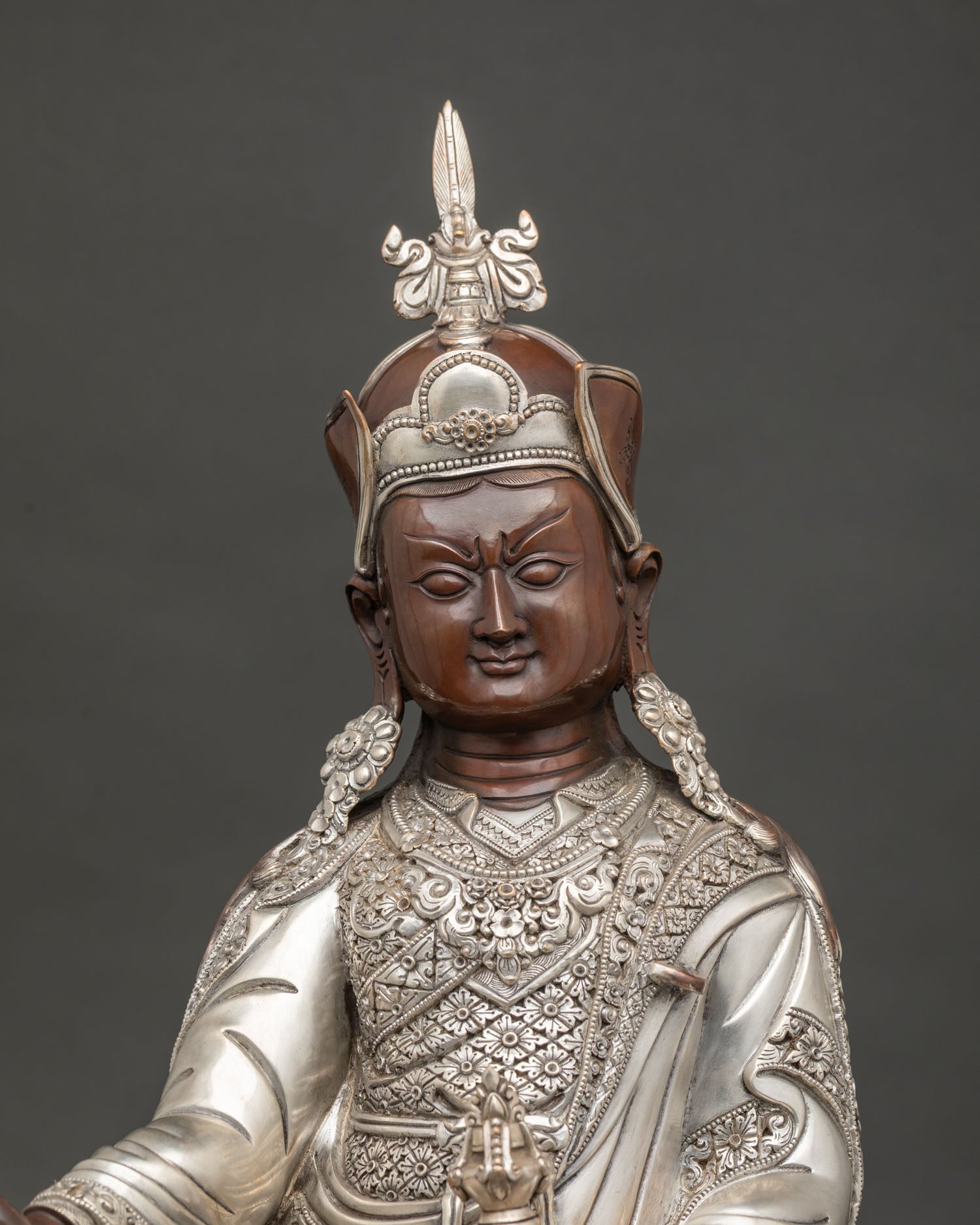 Guru Rinpoche Statue