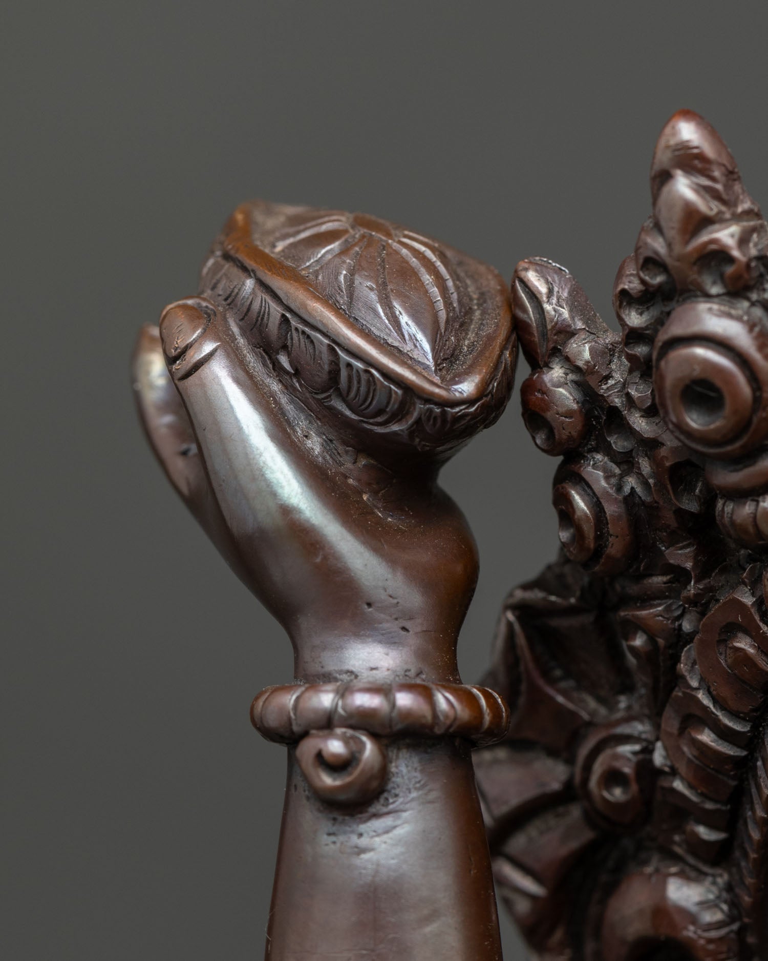 Chenrezig Statue | Handcrafted Nepalese Buddhist Artwork