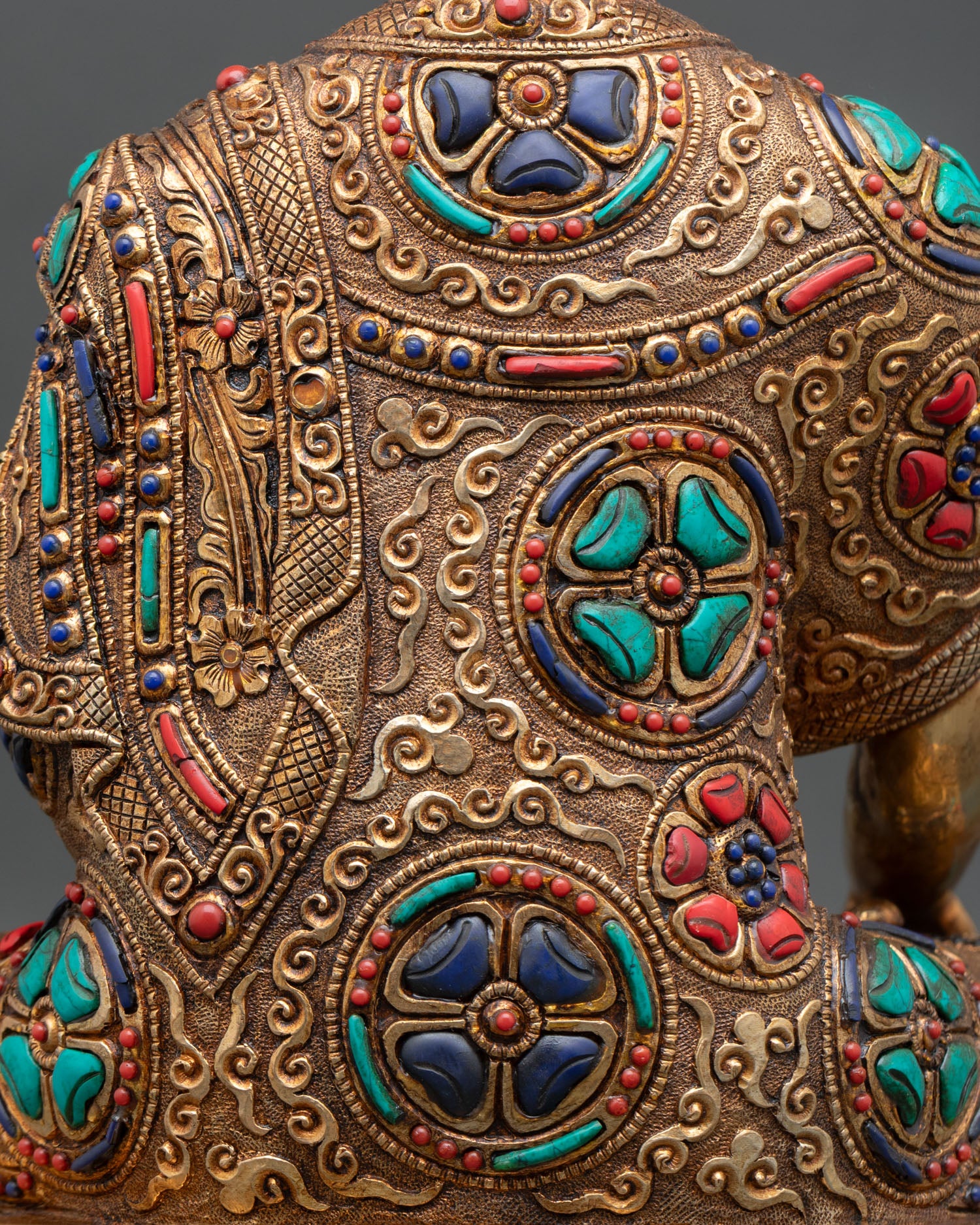 Shakyamuni Buddha Statue | Gold-Gilded Historical Buddha Sculpture