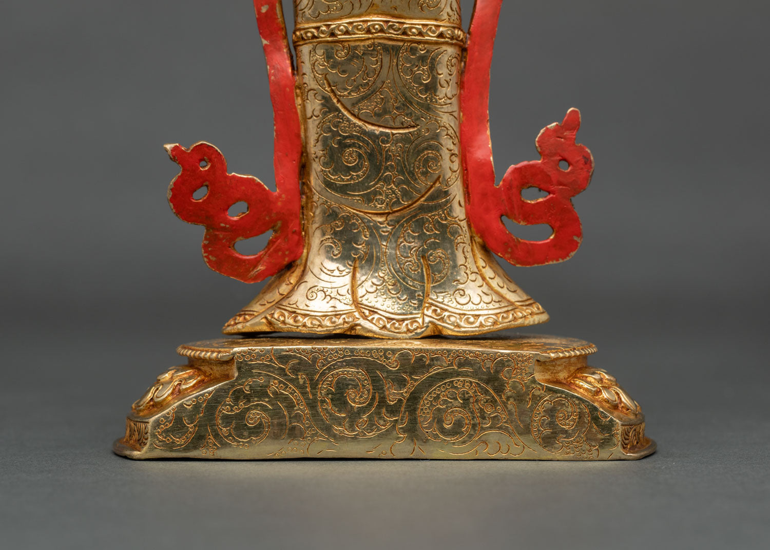Guru Rinpoche with Two Consorts Statue – Sacred Vajrayana Art