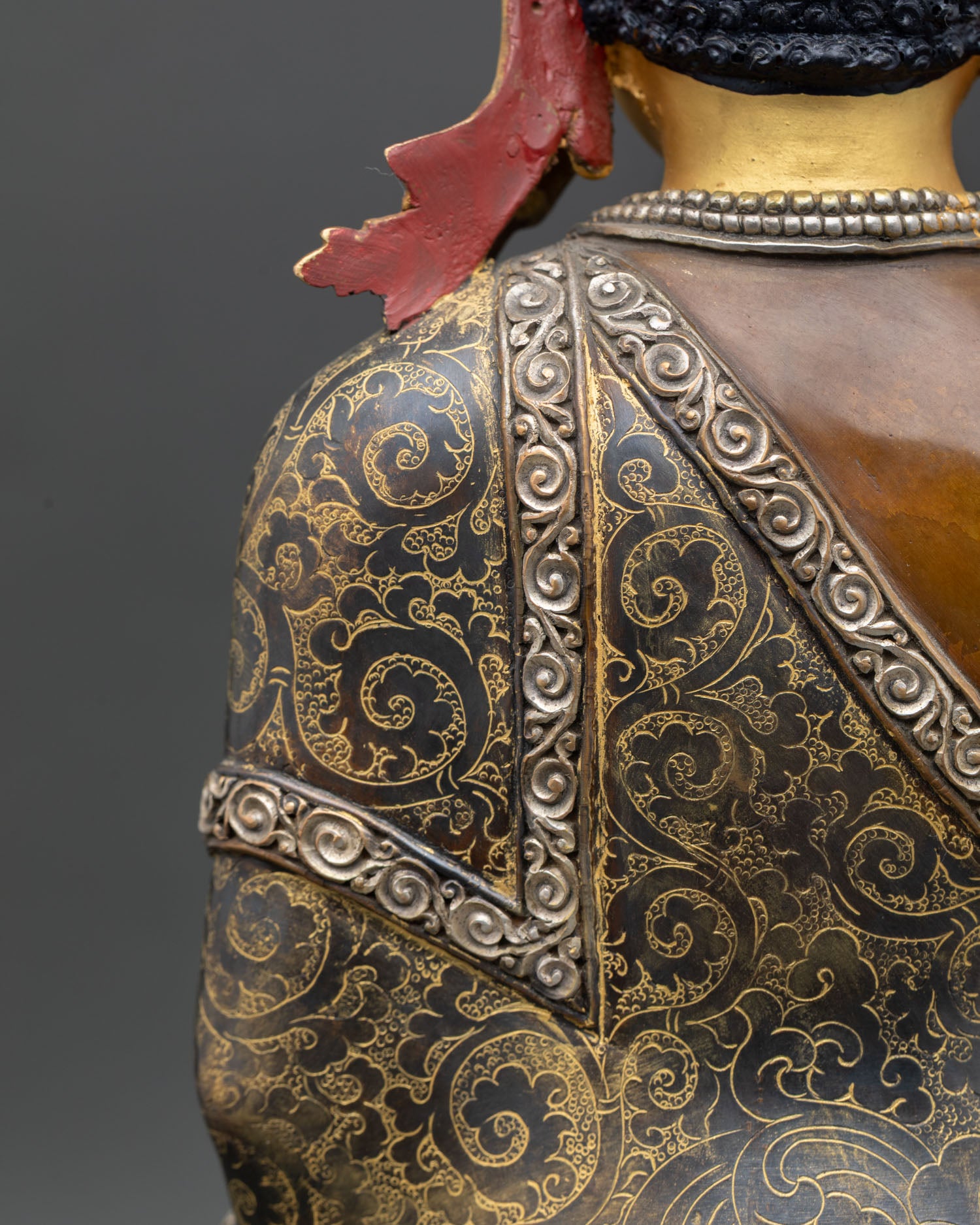 Medicine Buddha Statue – Traditional Nepalese Sacred Art
