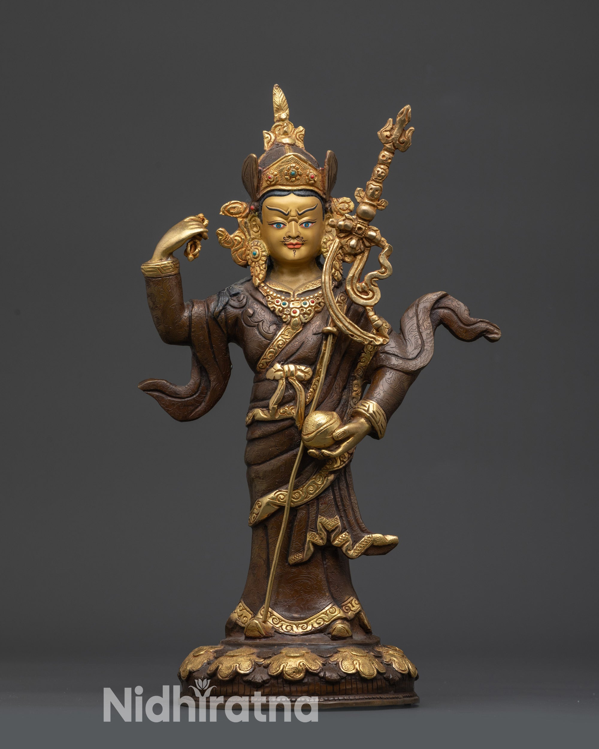 Guru Rinpoche Statue