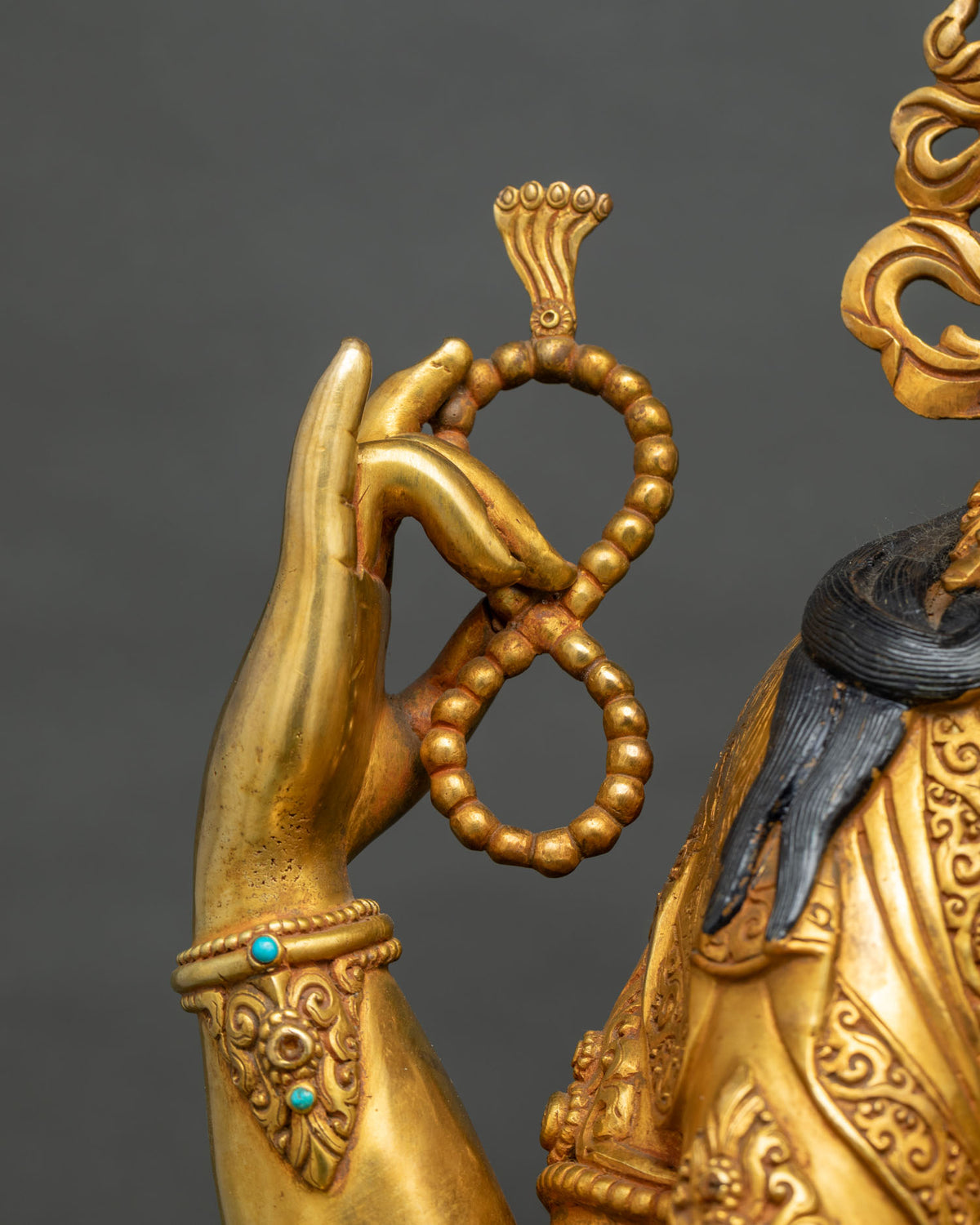 Four-Armed Chenrezig (Avalokiteshvara) Statue | Handmade Buddhist Decor