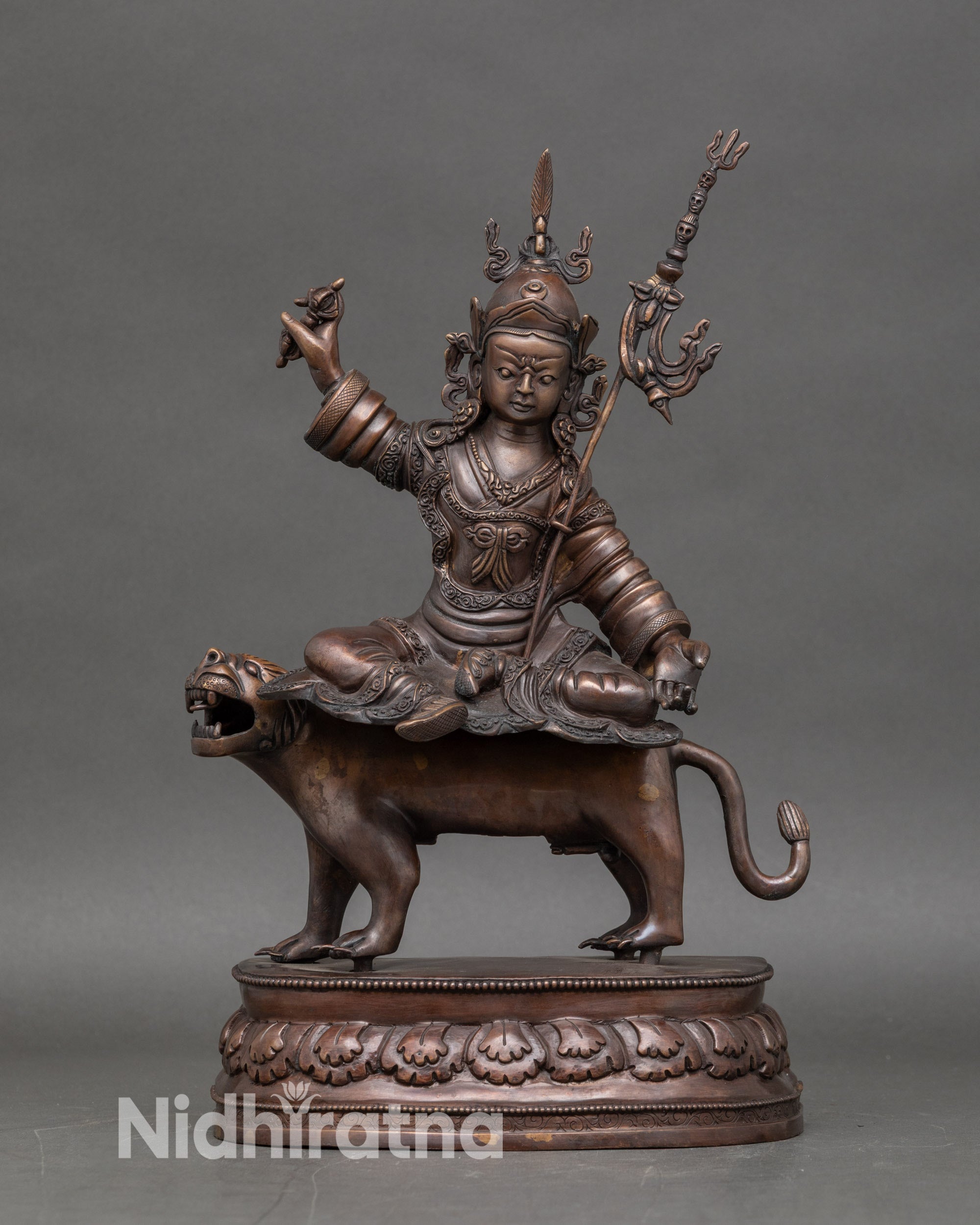 Guru Rinpoche Statue