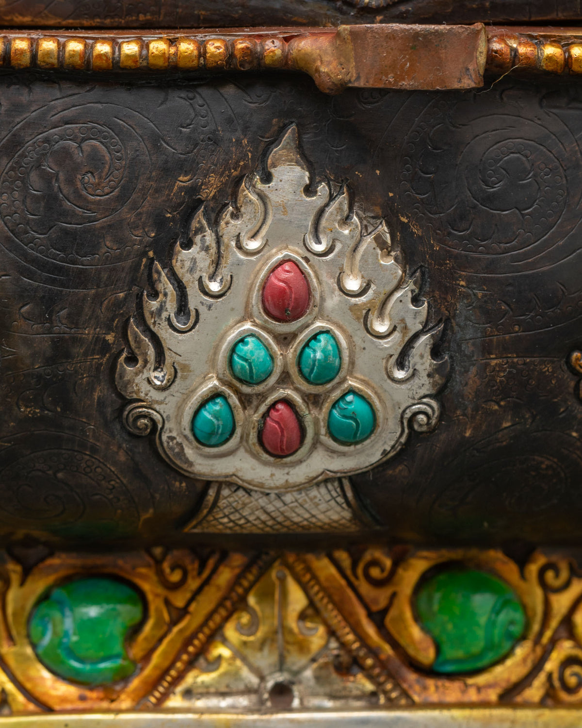 Oxidized Dzambhala Statue – Buddhist Wealth & Prosperity Deity Figurine