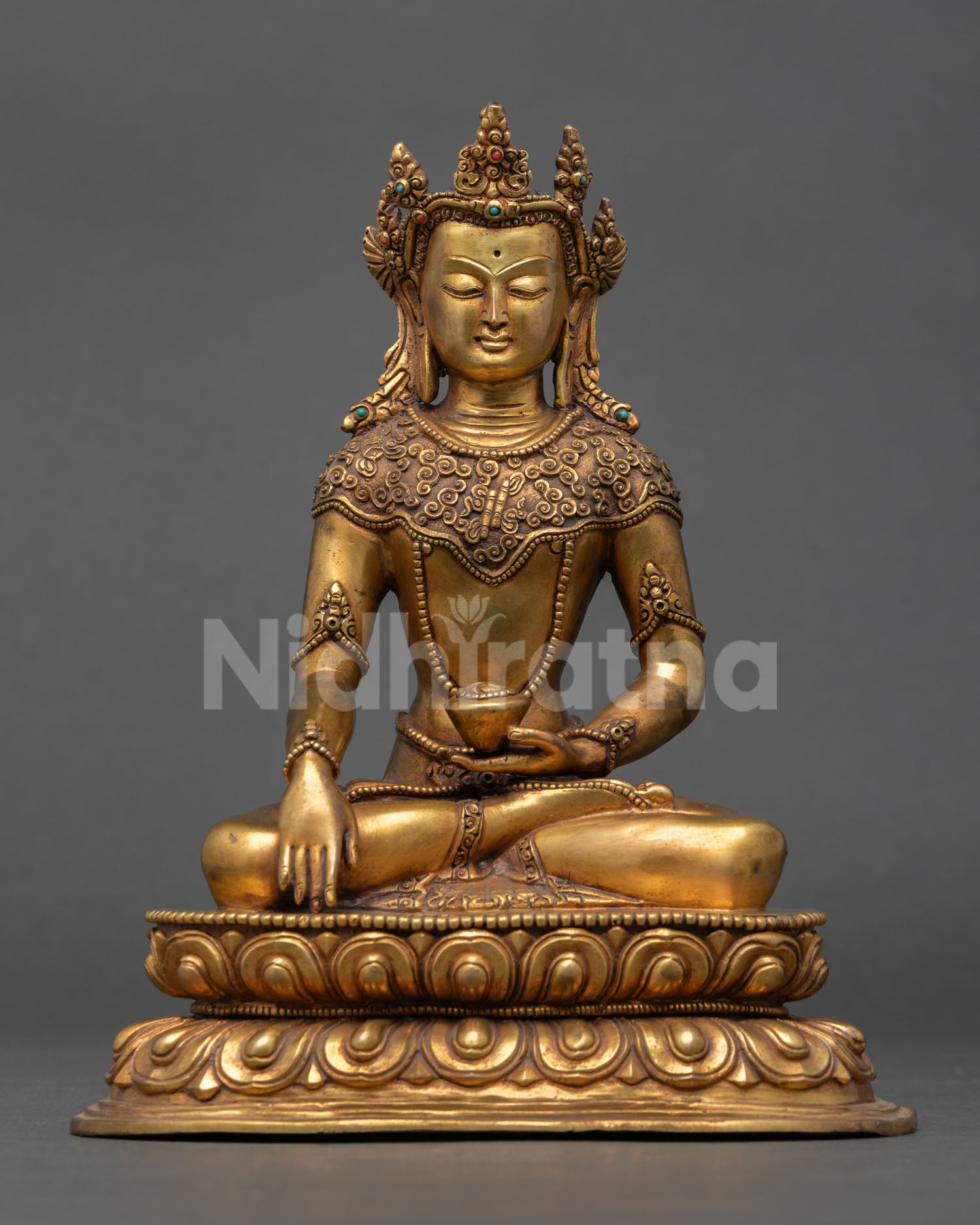 Crown Shakyamuni Buddha Statue