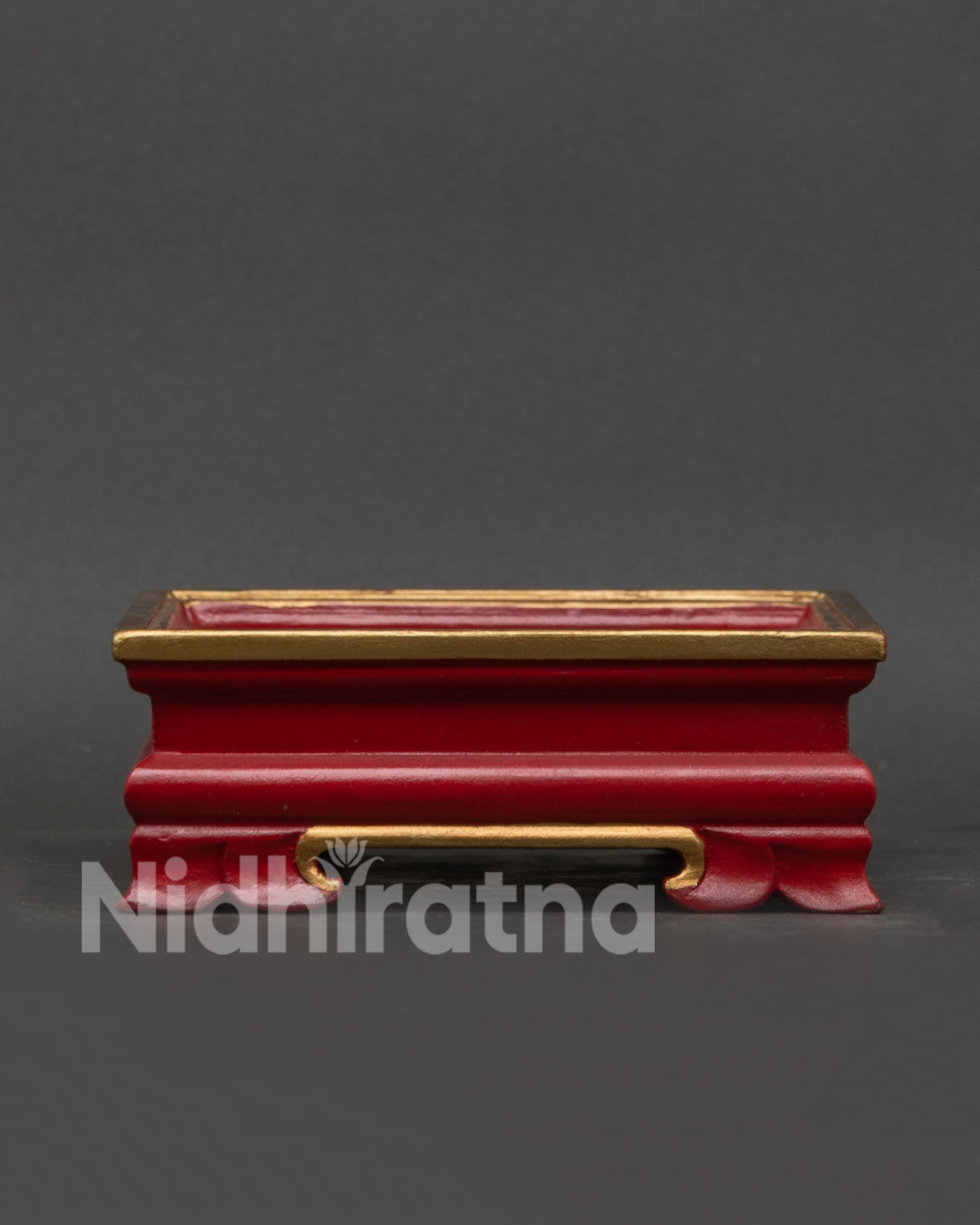 Tray