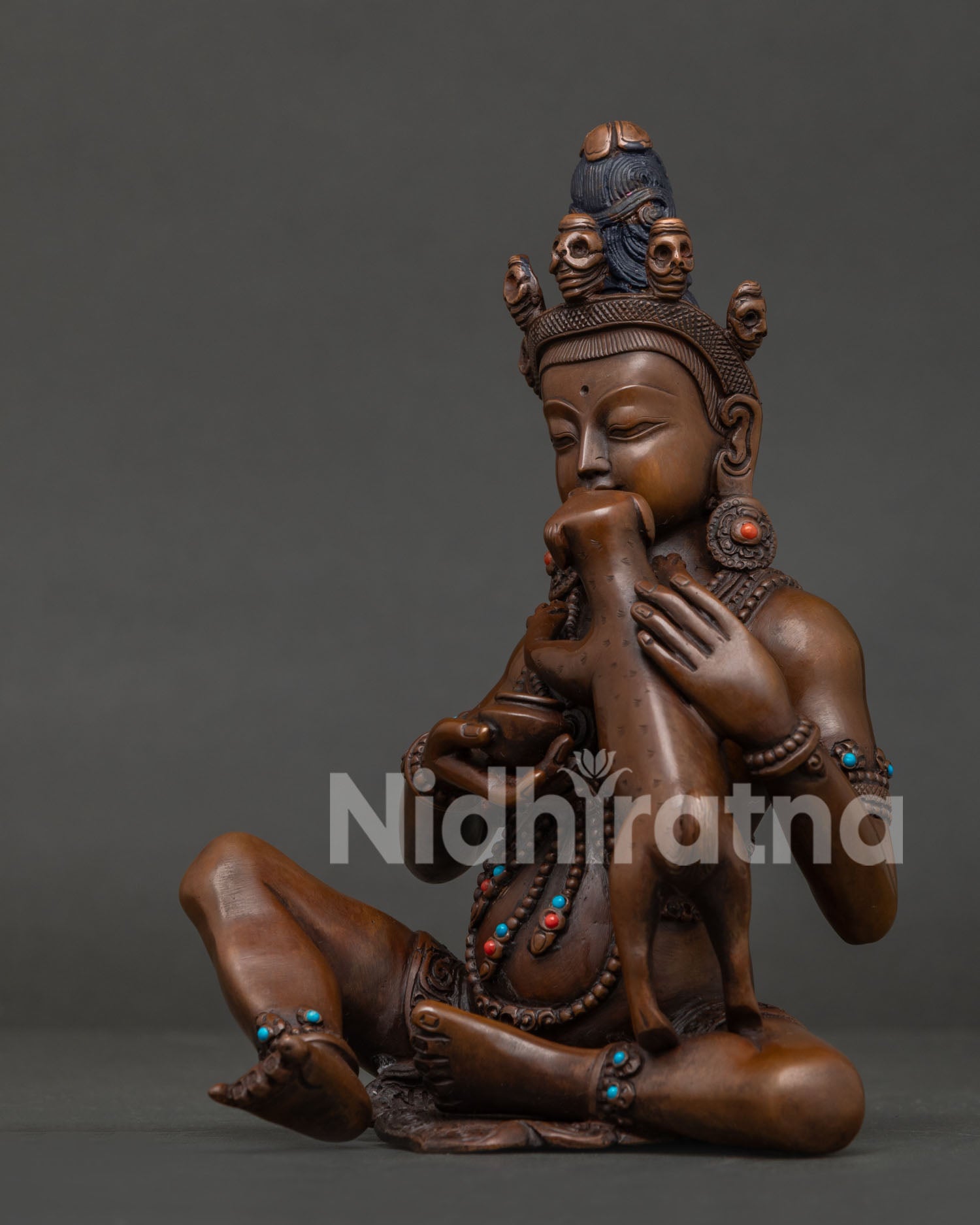 Kukkurirepa Statue