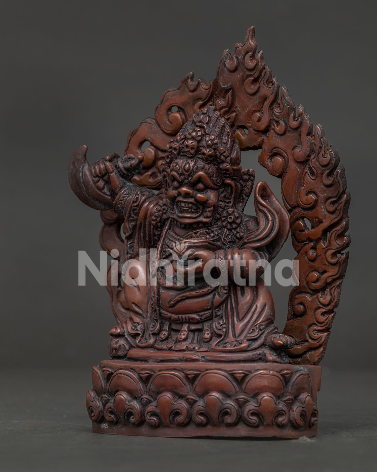 Mahakala Bernechen Statue