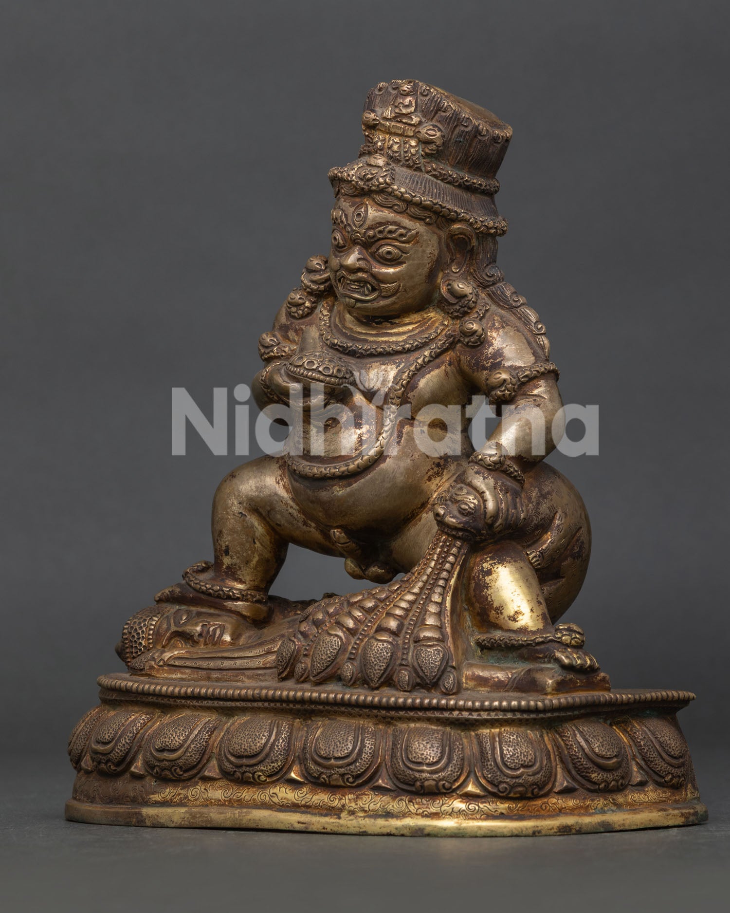 Black Dzambhala Statue