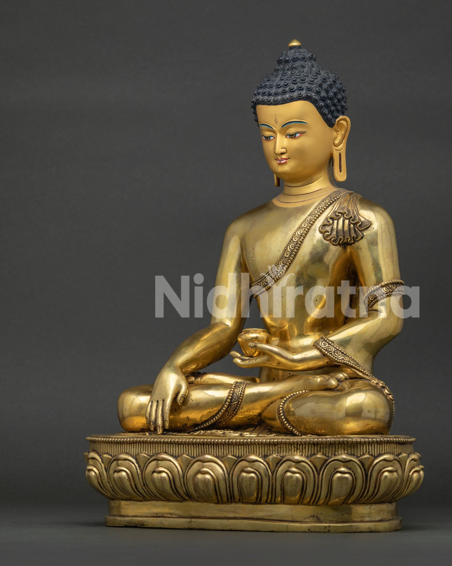Shakyamuni Buddha Statue