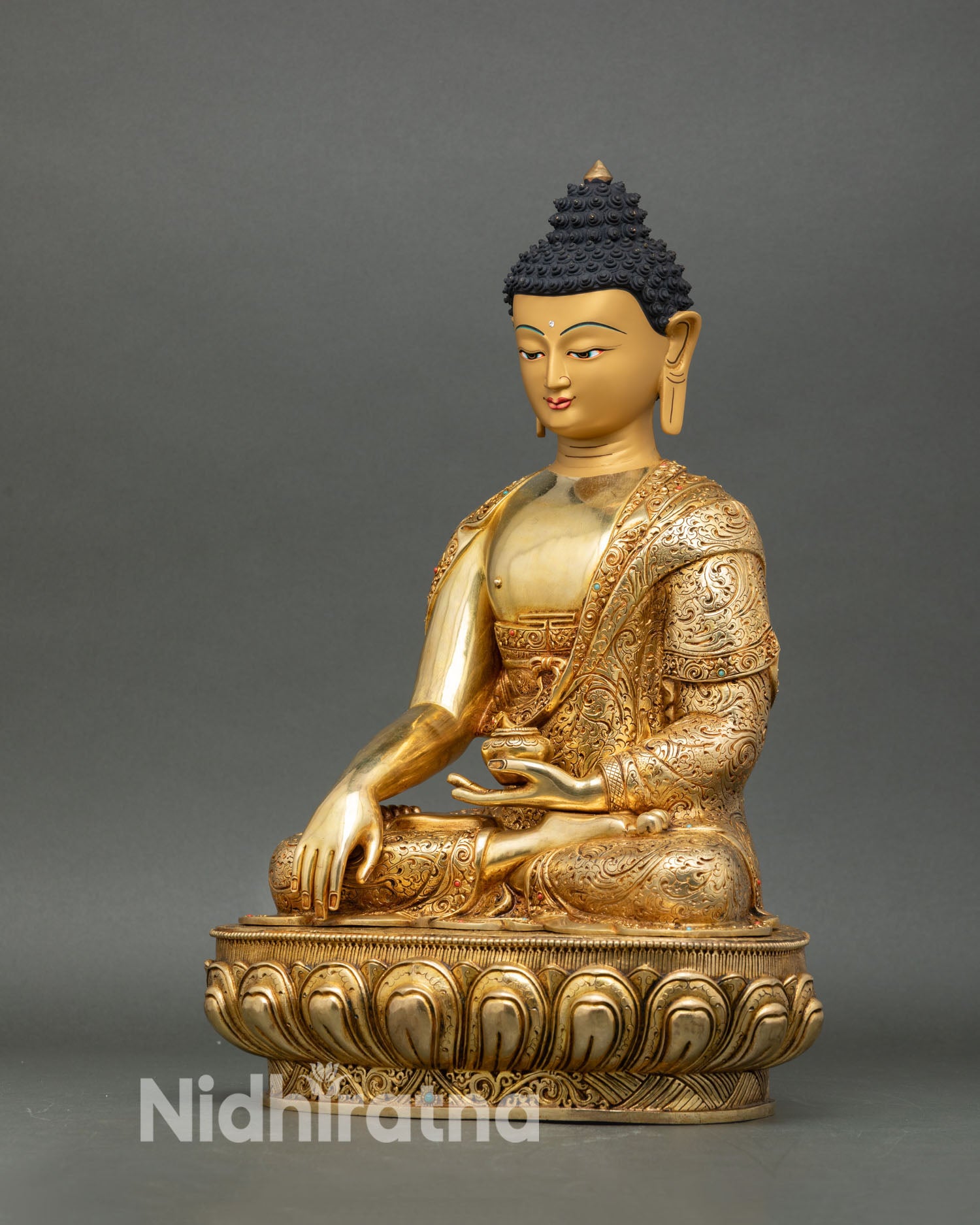 Shakyamuni Buddha Statue for Meditation and Spiritual Decor