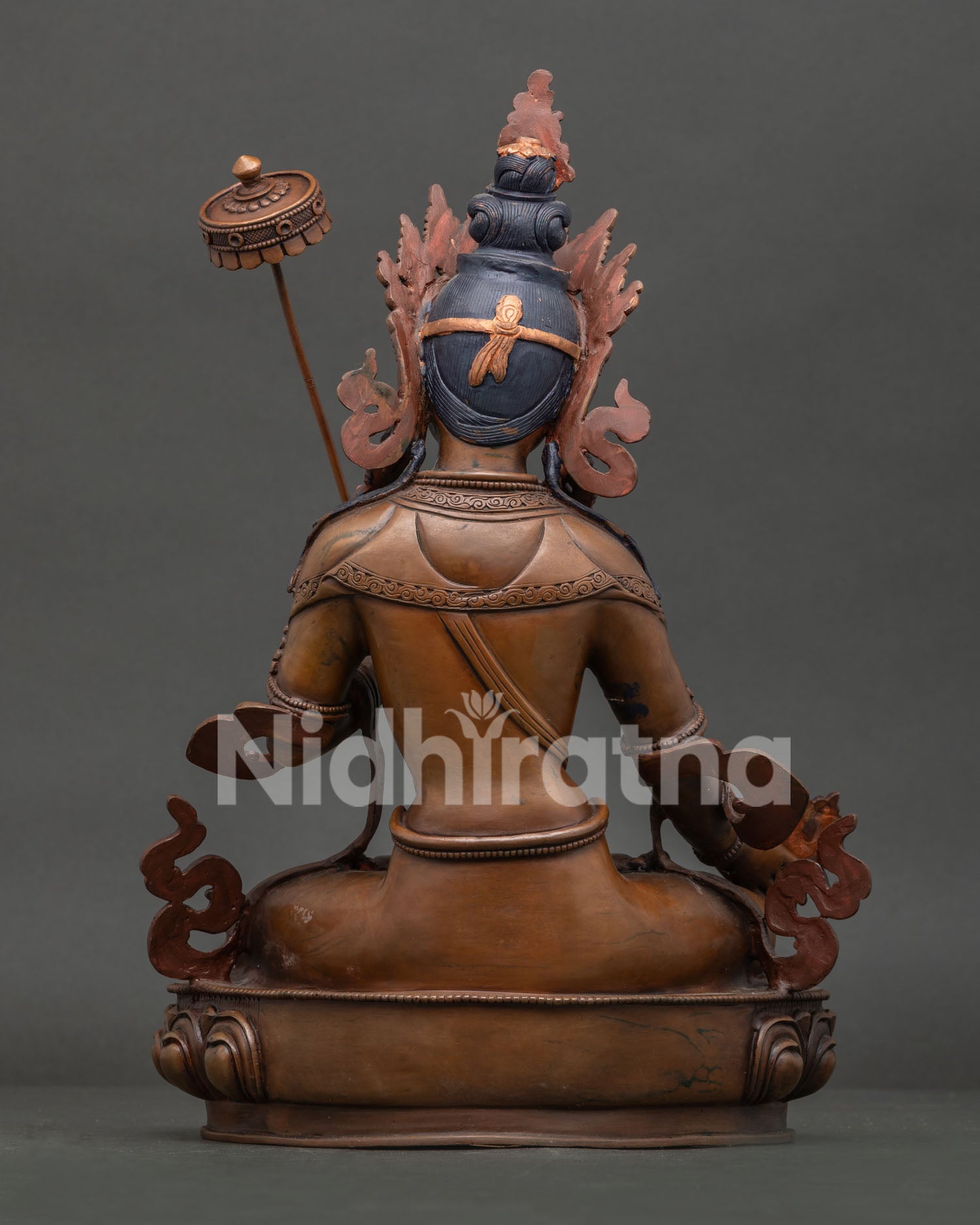 Dukar Statue