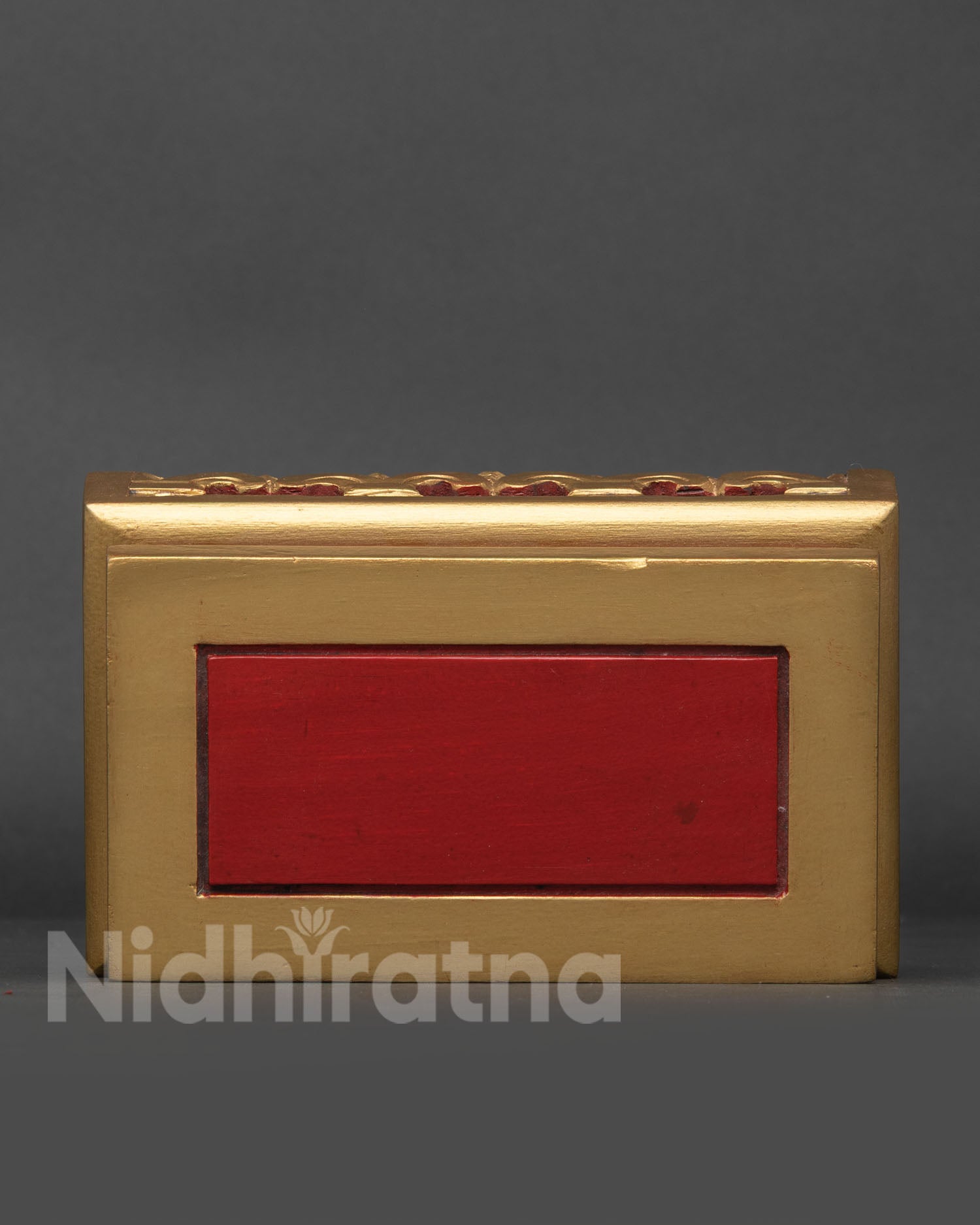 Throne ( upto 6 Inch )