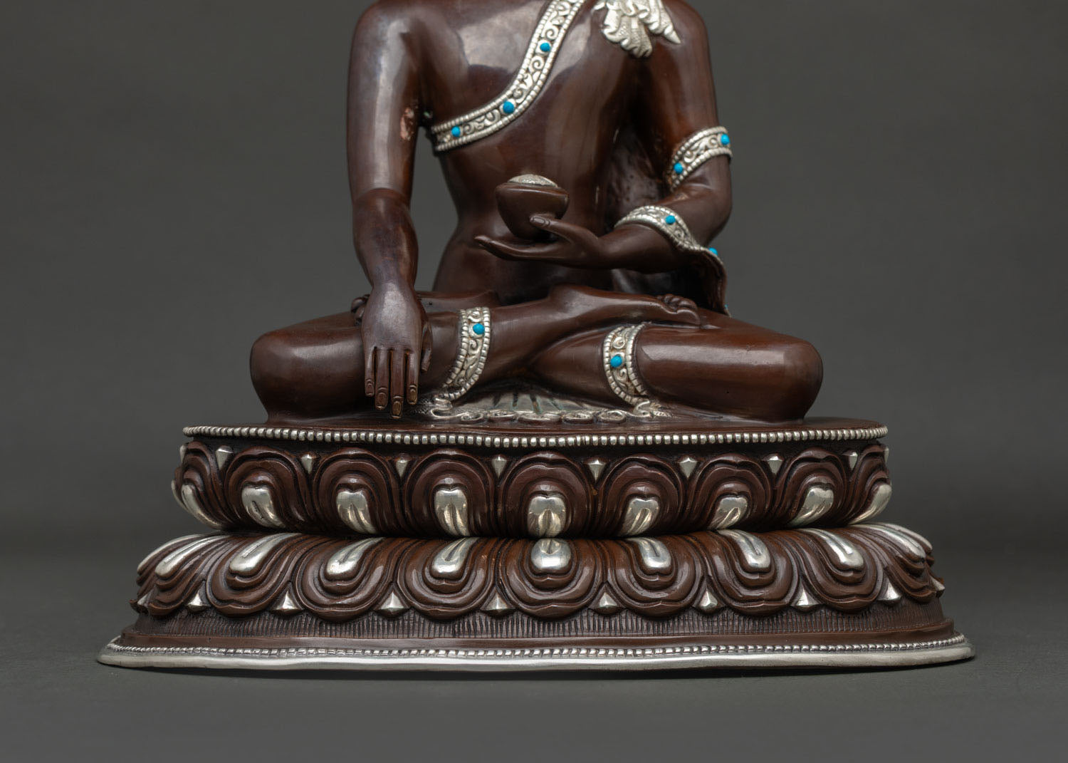 Oxidized Shakyamuni Buddha | Sacred Buddhist Meditation Statue from Nepal