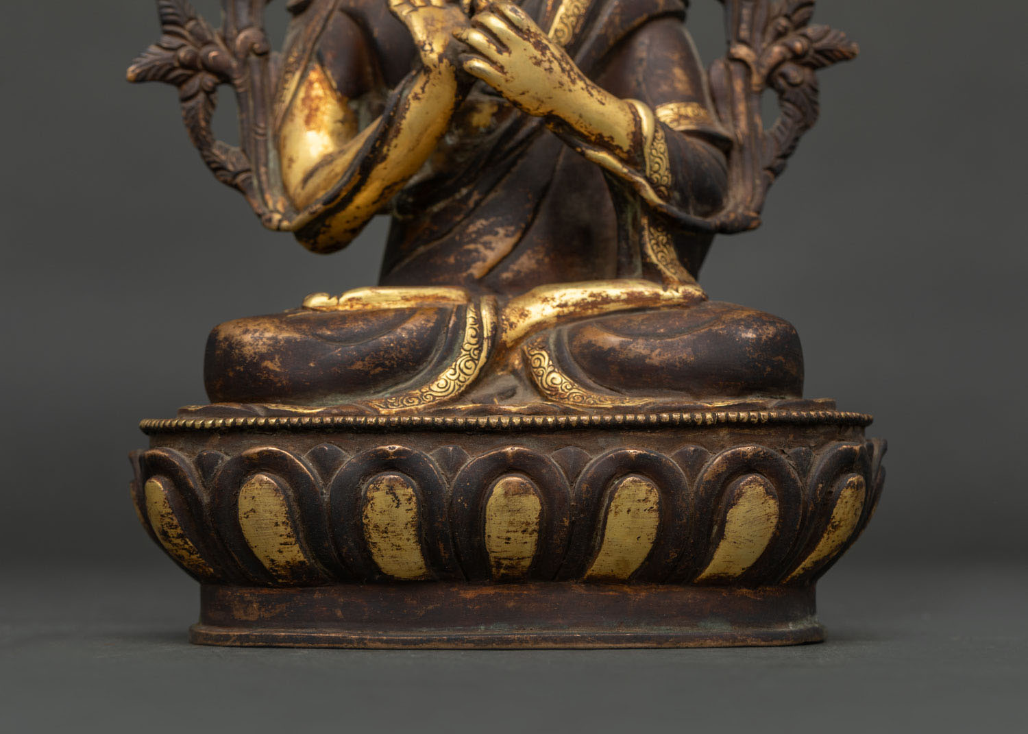 Antique Finished Tsongkhapa Statue | Sacred Tibetan Lama Sculpture