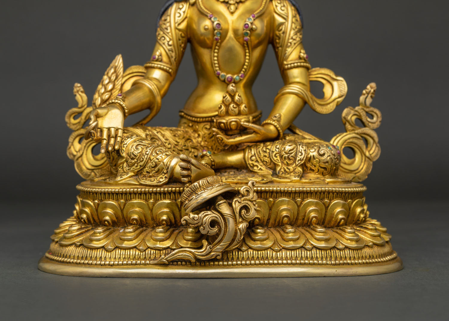Kshitigarba Statue