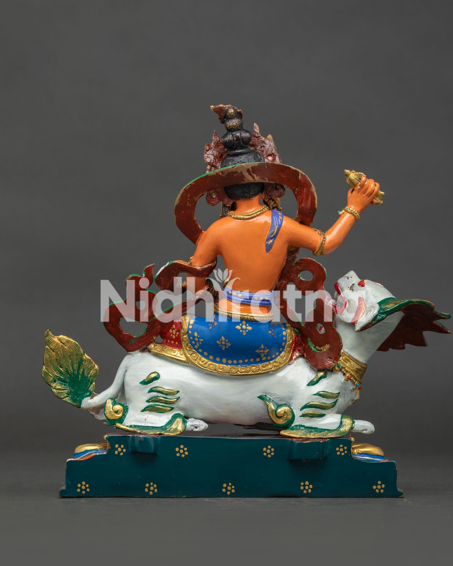 Tseringma Statue