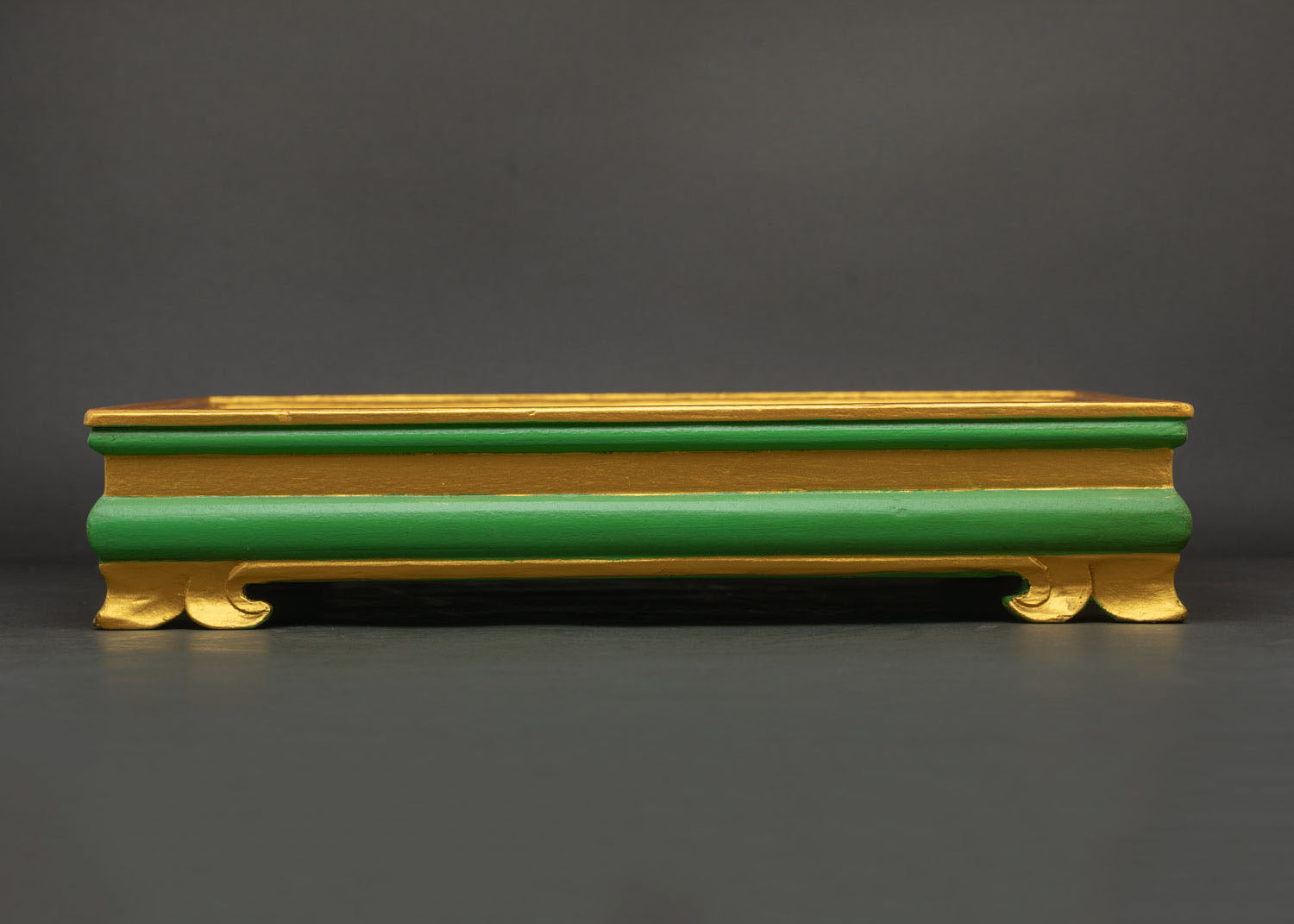 Tray