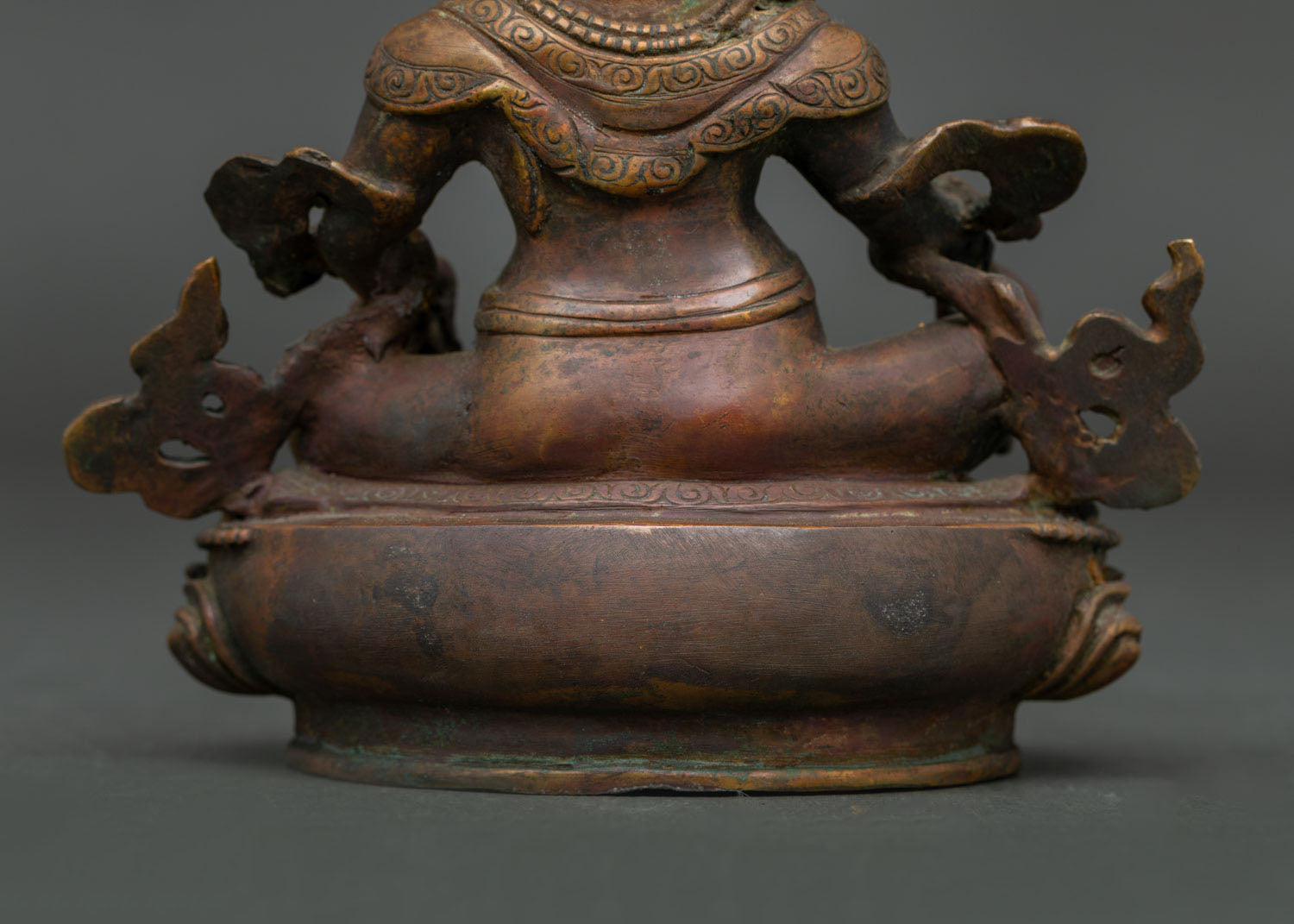 Vintage-Finish Dzambhala Statue | Guardian of Wealth and Prosperity