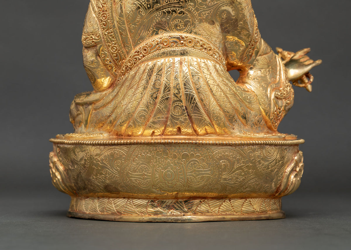 Guru Rinpoche Statue | Lotus-Born Master of Vajrayana Buddhism