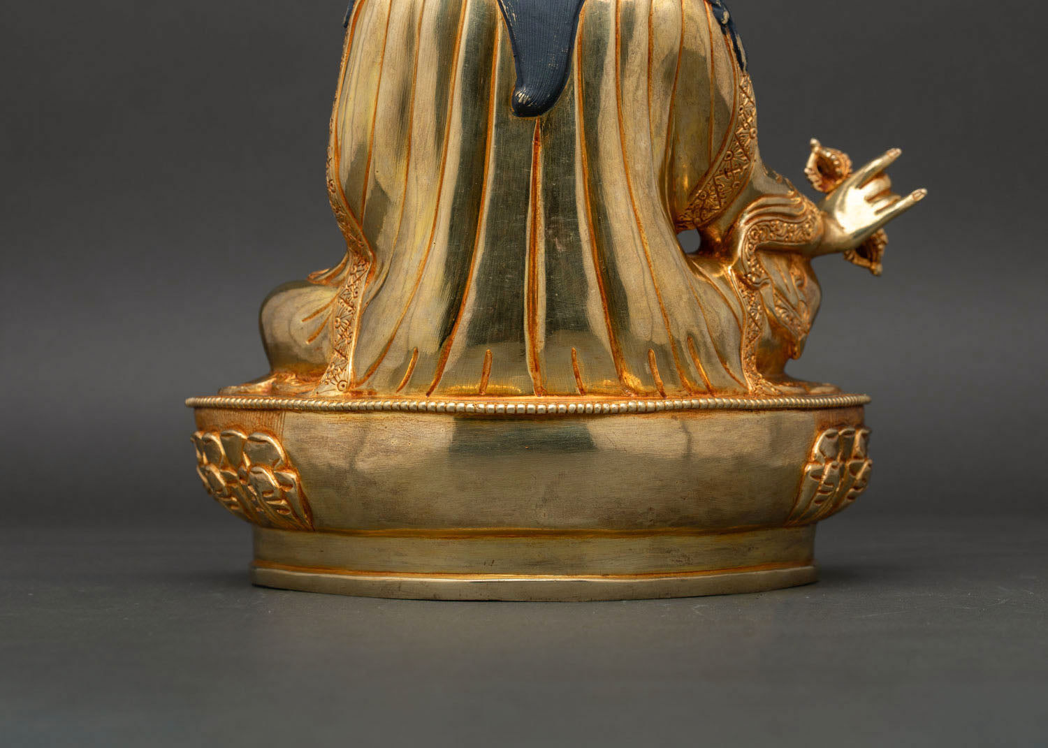 Guru Rinpoche Statue | Sacred Himalayan Buddhist Art
