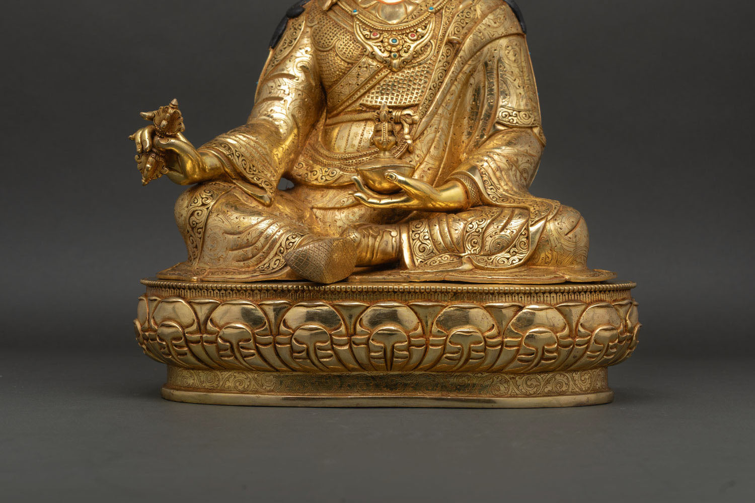 Large Guru Rinpoche Statue | High-Quality Buddhist Sculpture