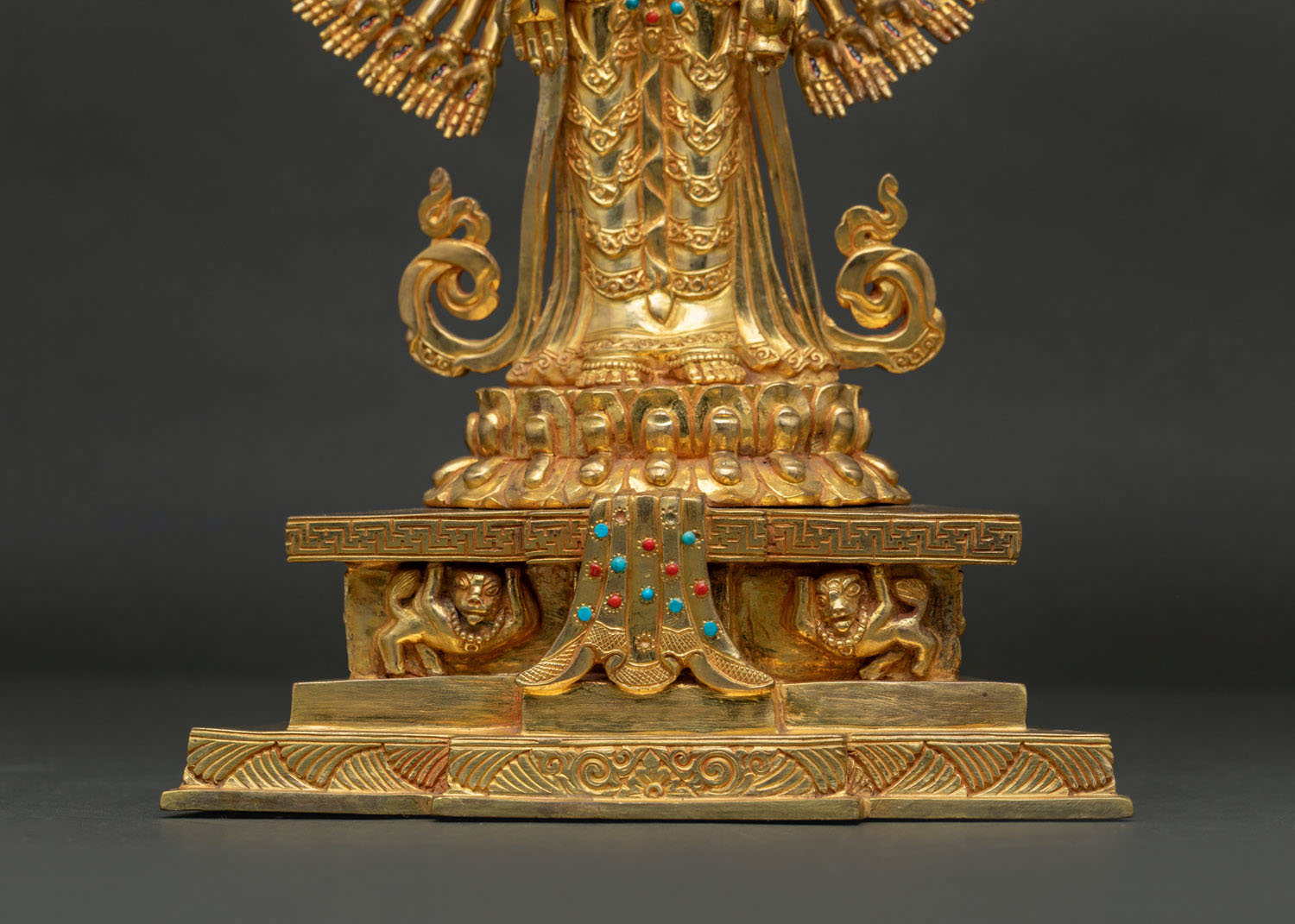 1000 Arm Chenrezig Statue