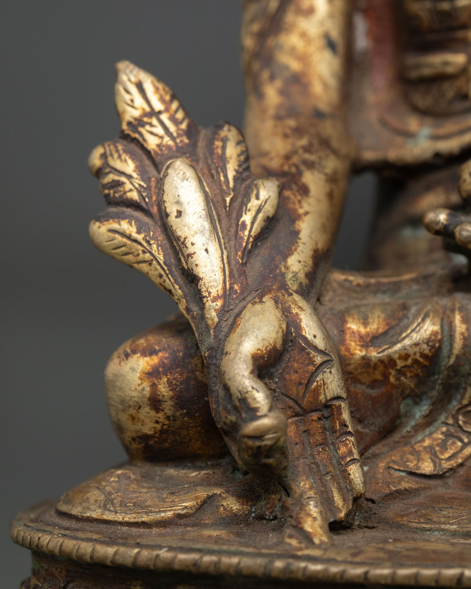 Medicine Buddha Statue