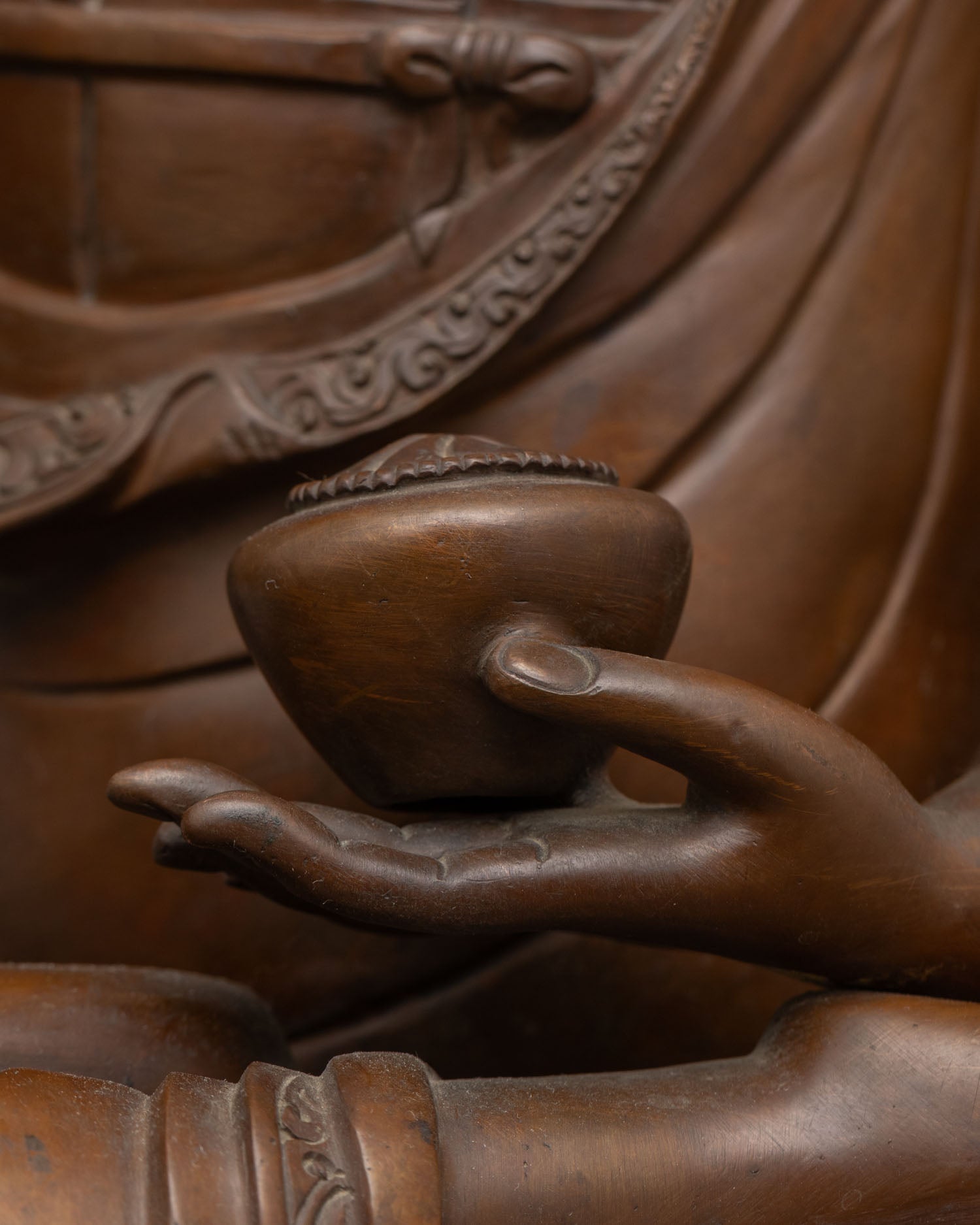 Oxidized Shakyamuni Buddha Statue – Handcrafted by Newari Artisans
