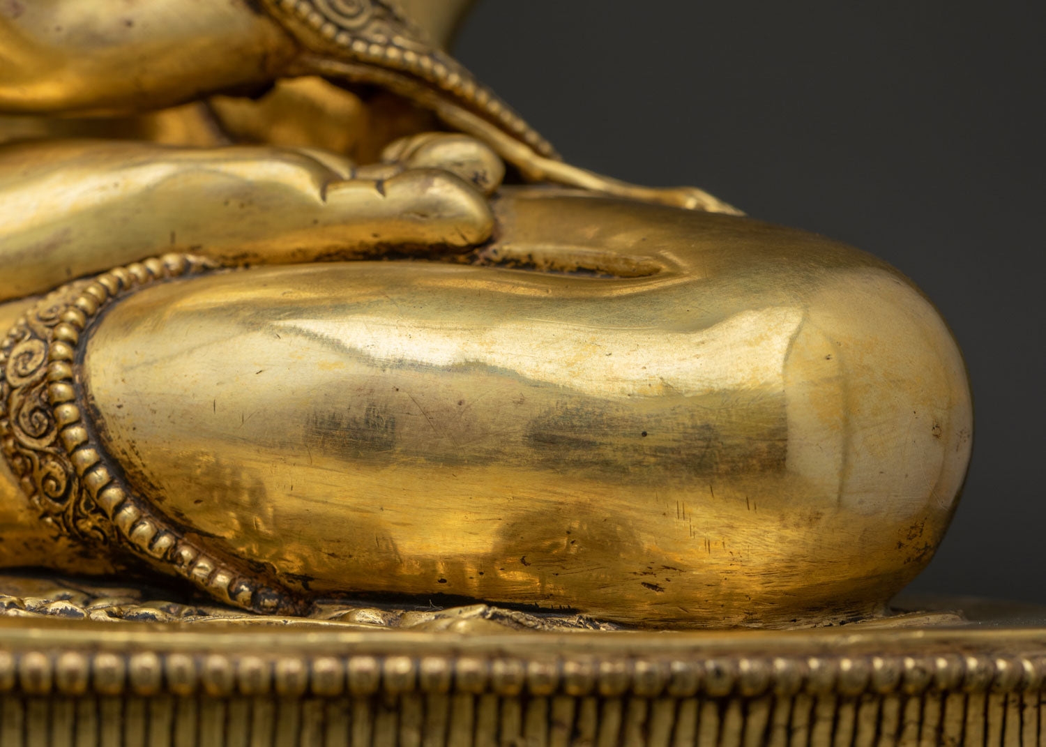 Shakyamuni Buddha Statue