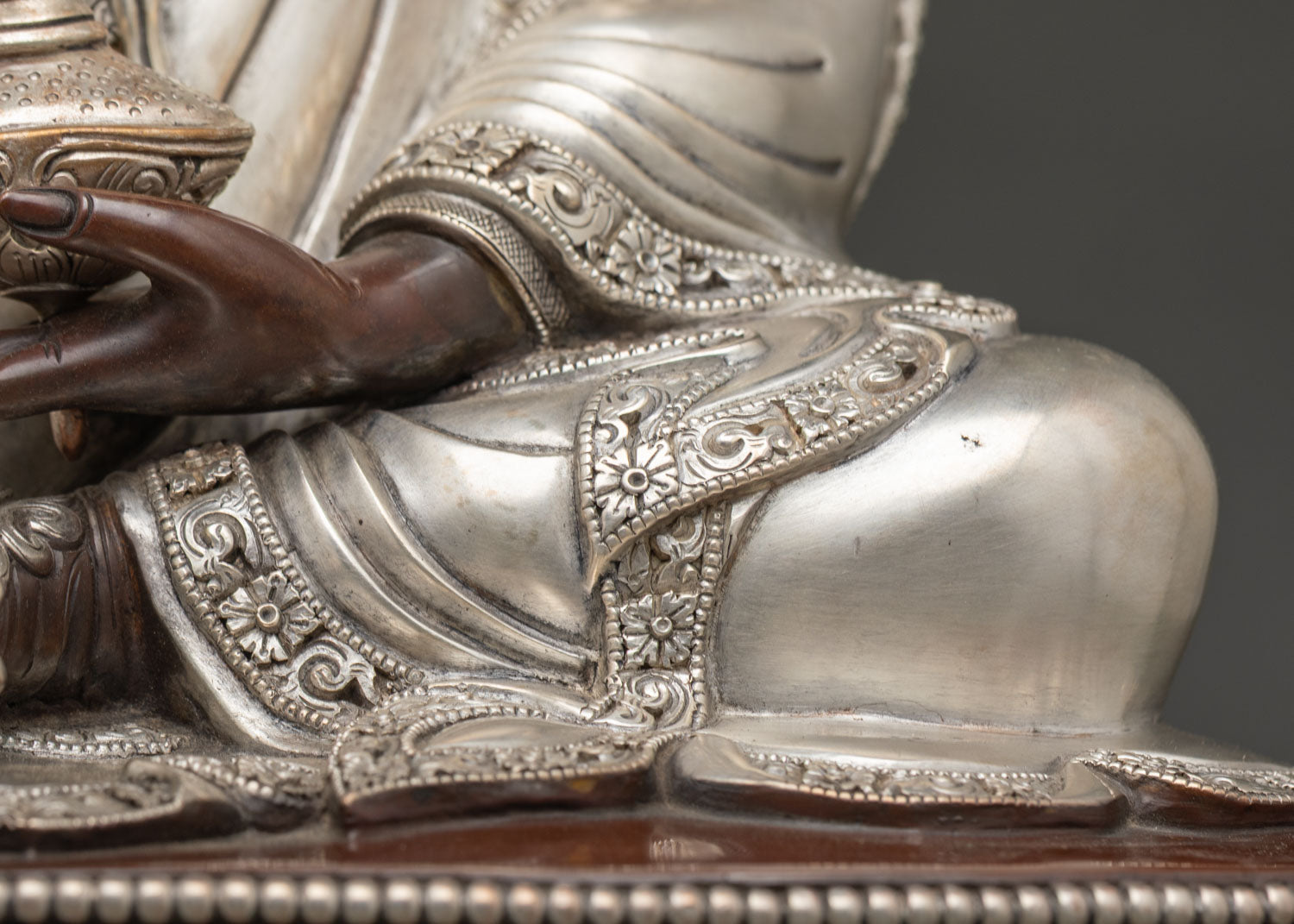 Guru Rinpoche Statue