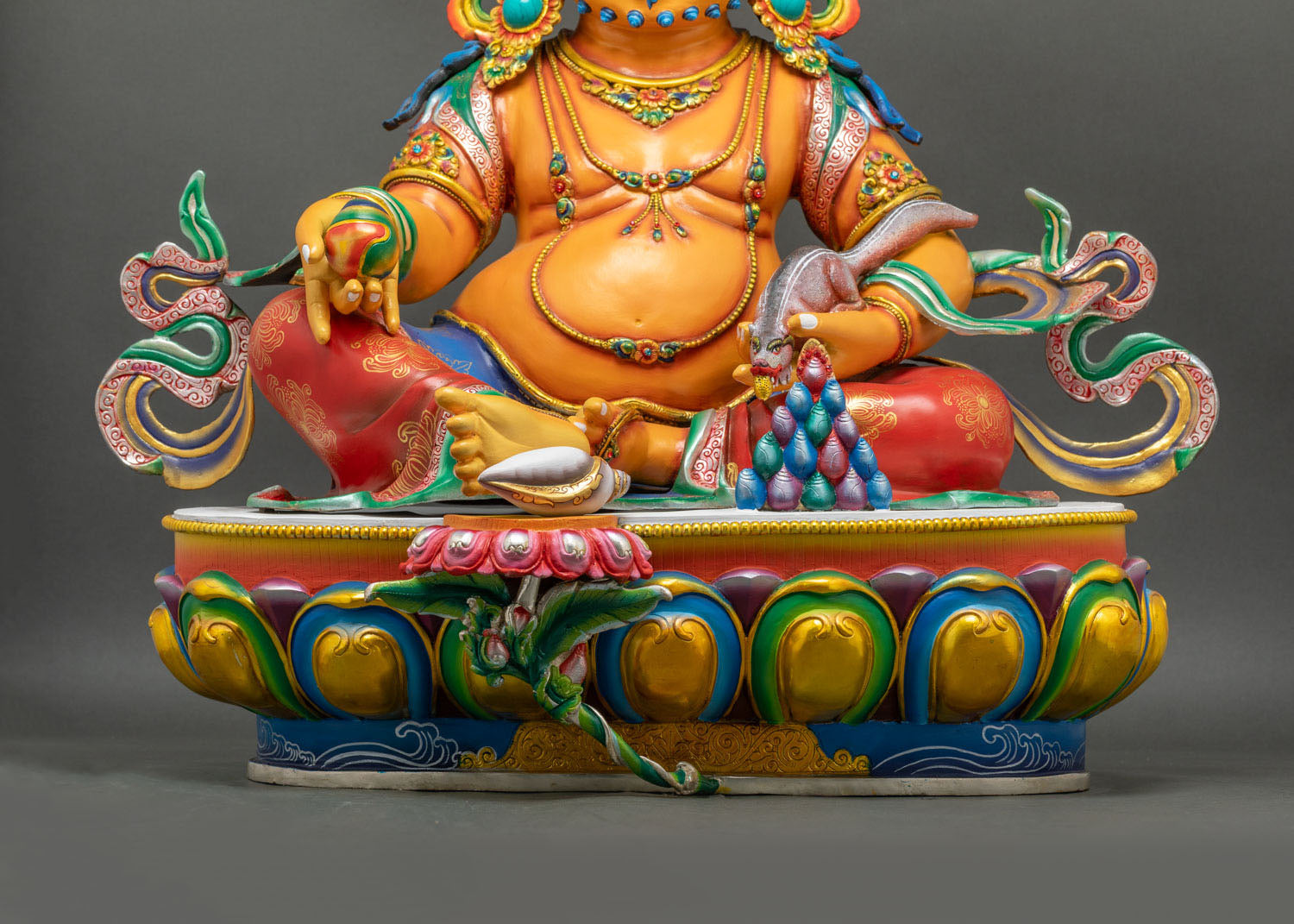 32" Yellow Dzambhala Statue | Exceptional Buddhist Nepali Artwork