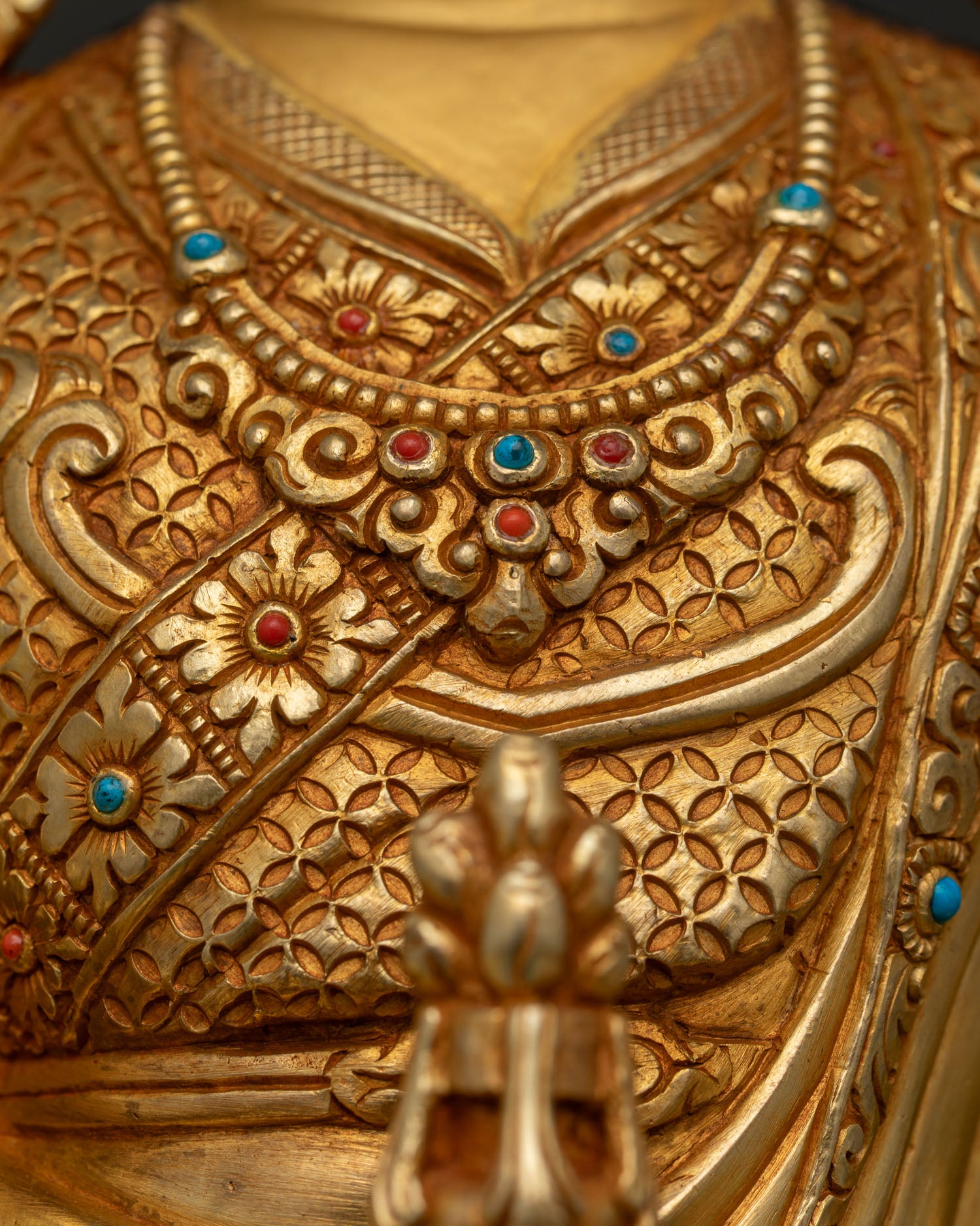 Guru Rinpoche Statue
