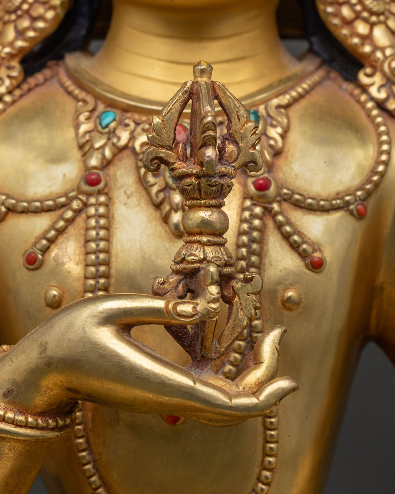 Majestic Vajrasattva Statue – Meditation and Purification Figure