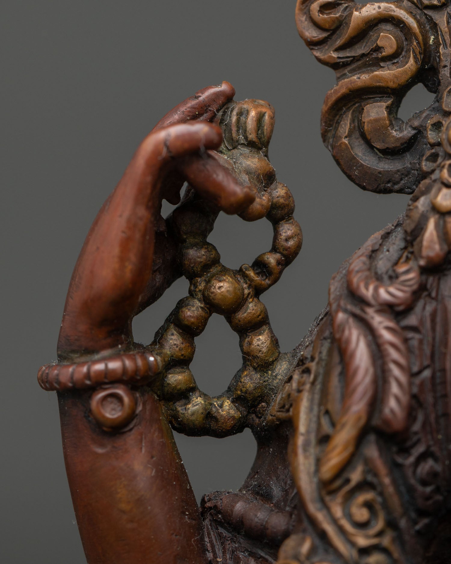 Four-Armed Chenrezig Statue | Handcrafted Compassion Deity from Nepal